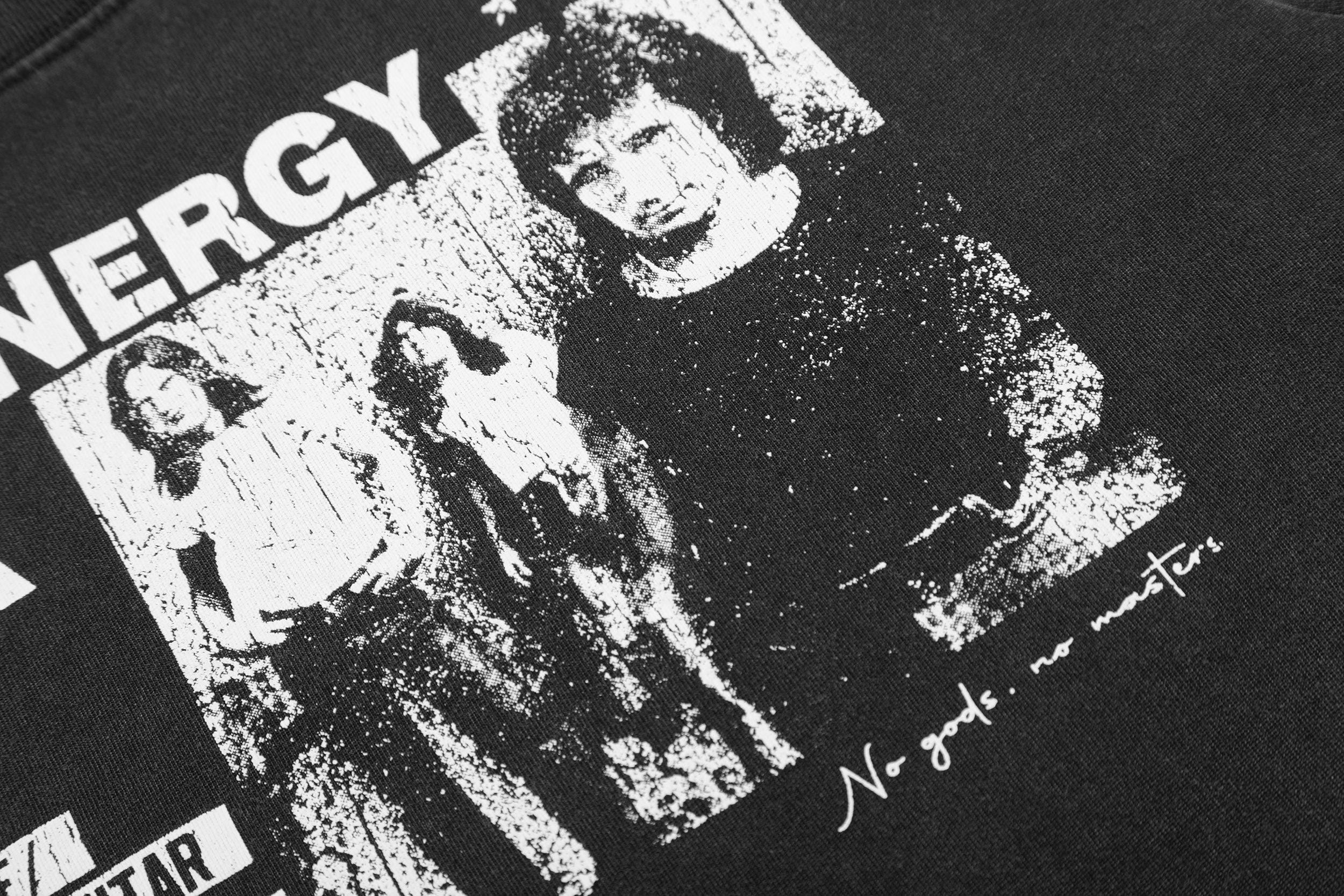 Omirad “Break Line Vintage Tee”