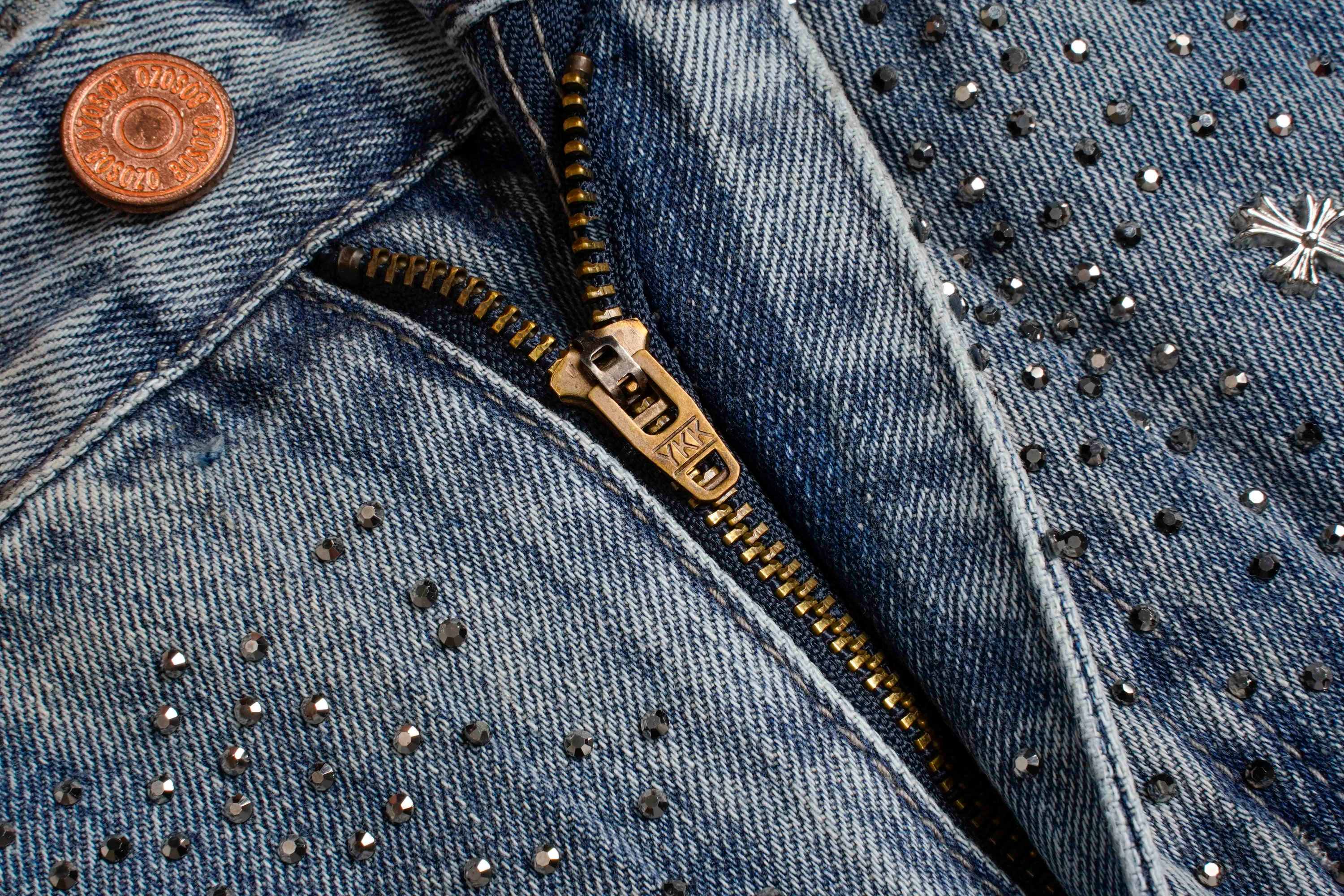 Omirad “Stardust Washed Wide-Leg Jeans”