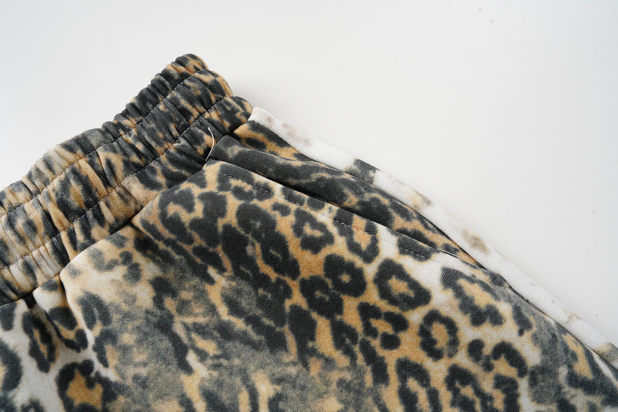 Omirad Leopard Print Wide-Leg Pants