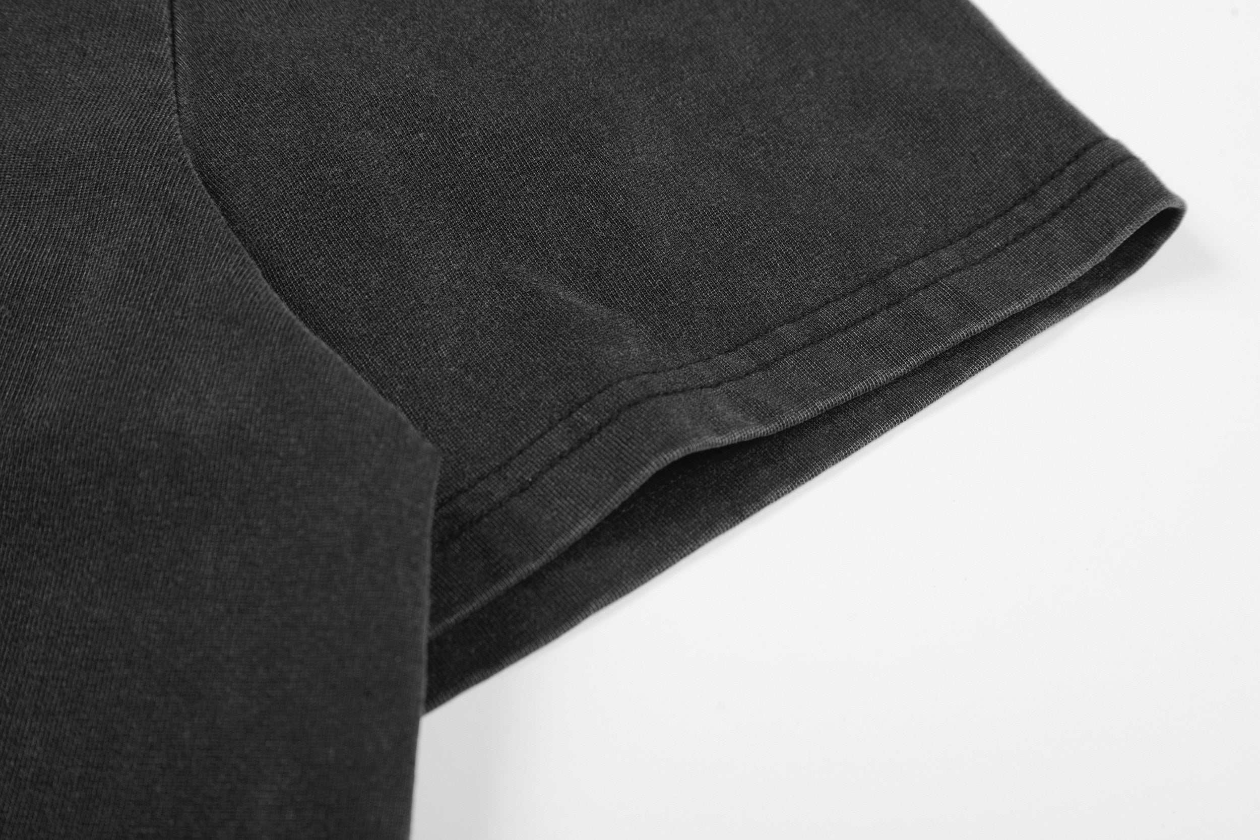 Omirad “Break Line Vintage Tee”