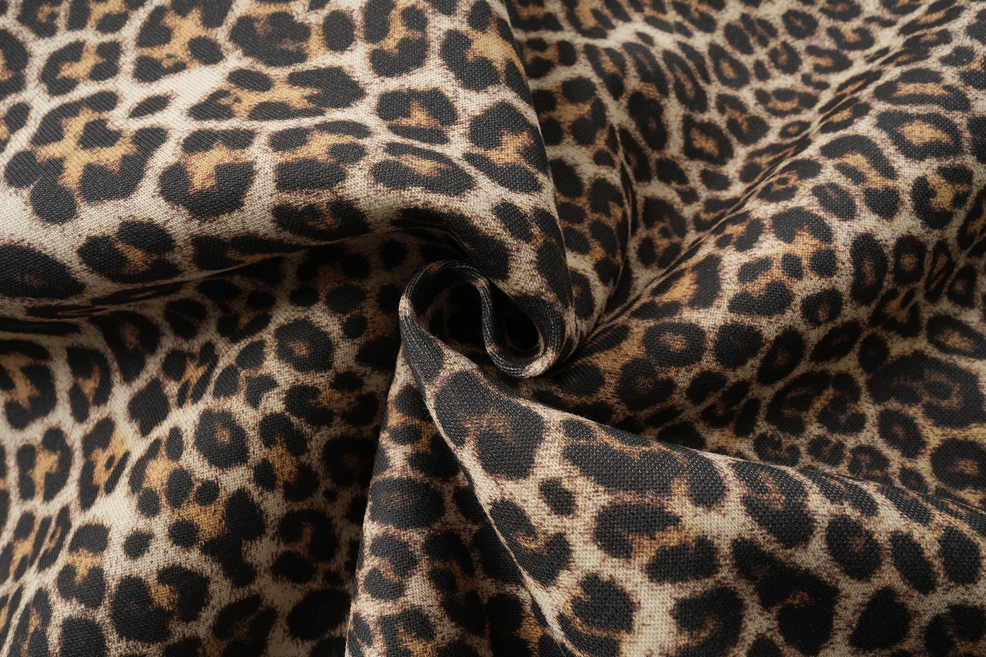 Omirad Leopard Graphic Zip-Up Hoodie