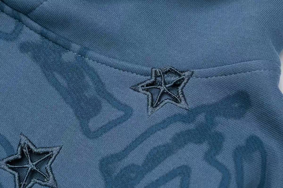 Omirad Star-Studded Graphic Pullover Hoodie