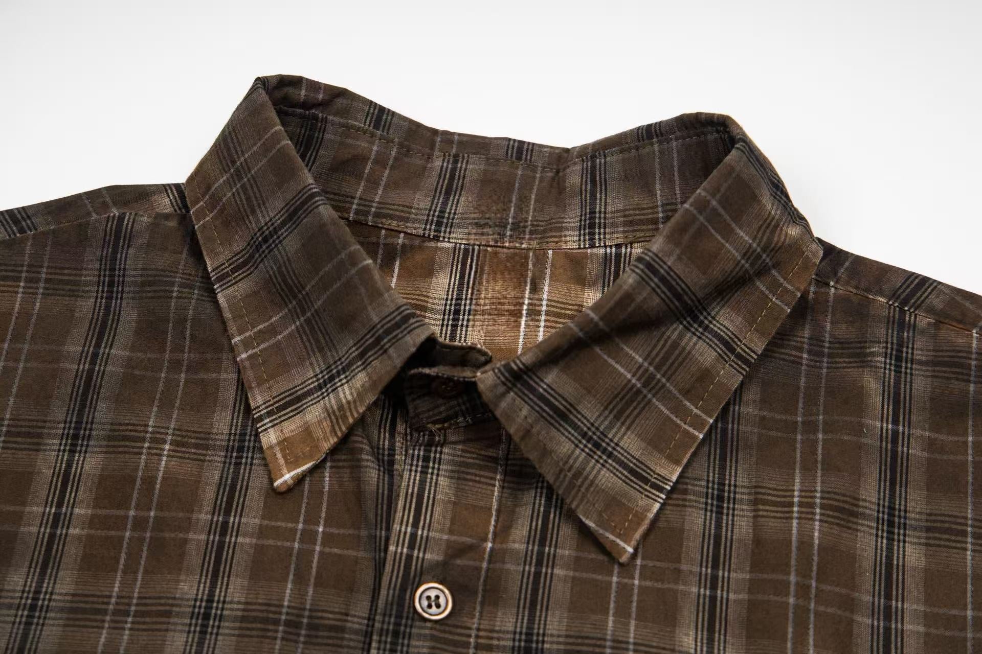 Omirad Vintage Plaid Graphic Shirt