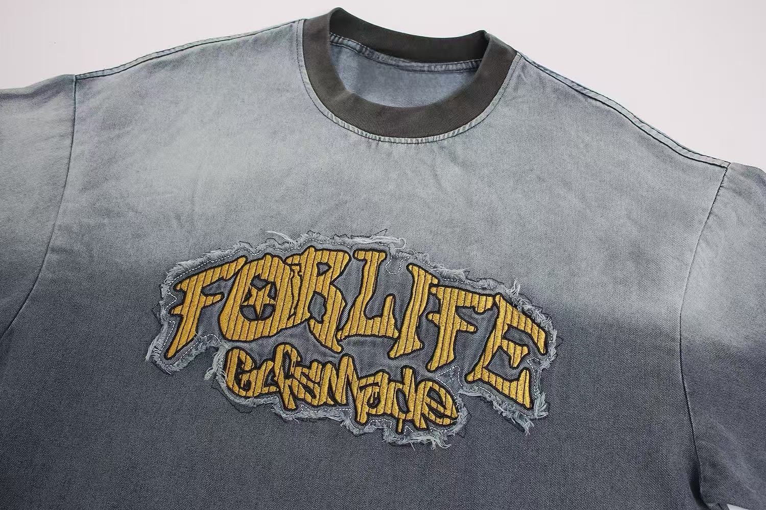 Omirad Vintage Distressed Embroidery Graphic T-Shirt