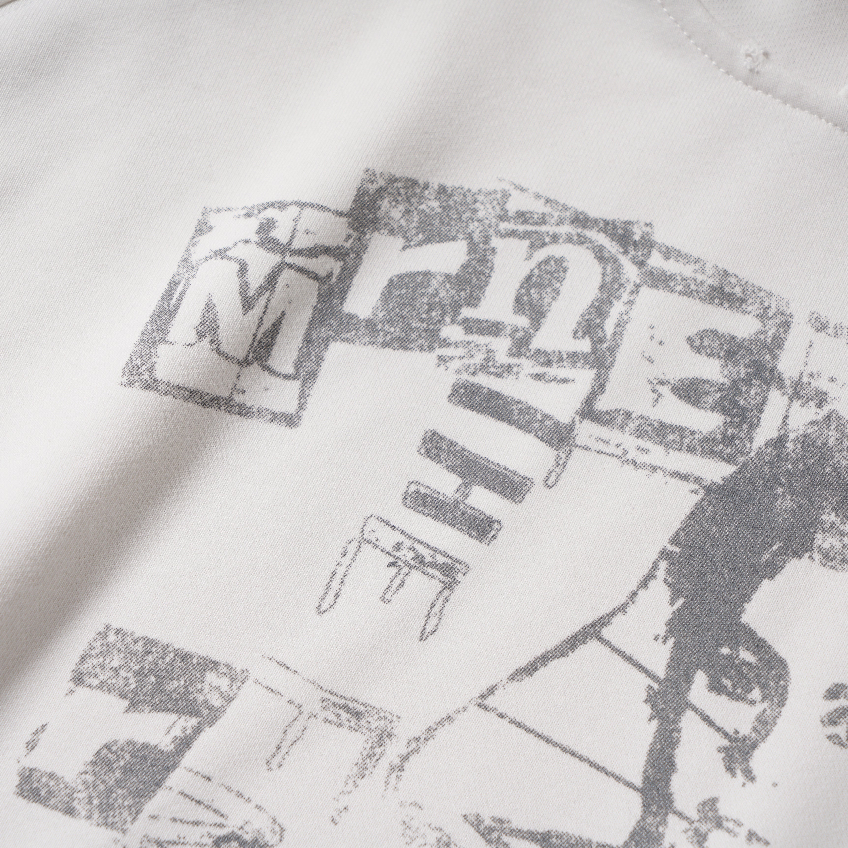 Omirad Portrait Graphic Pullover Hoodie