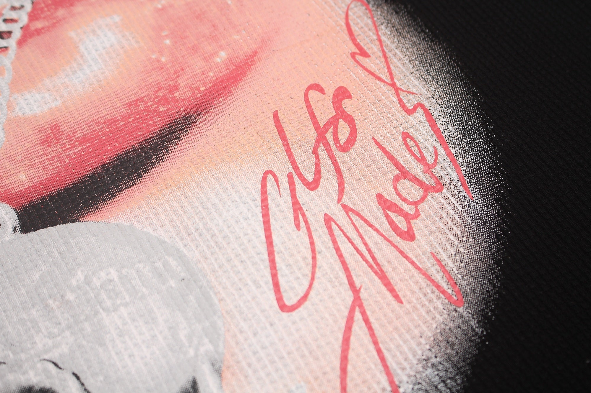 Omirad Rhinestone Lip Graphic Tee
