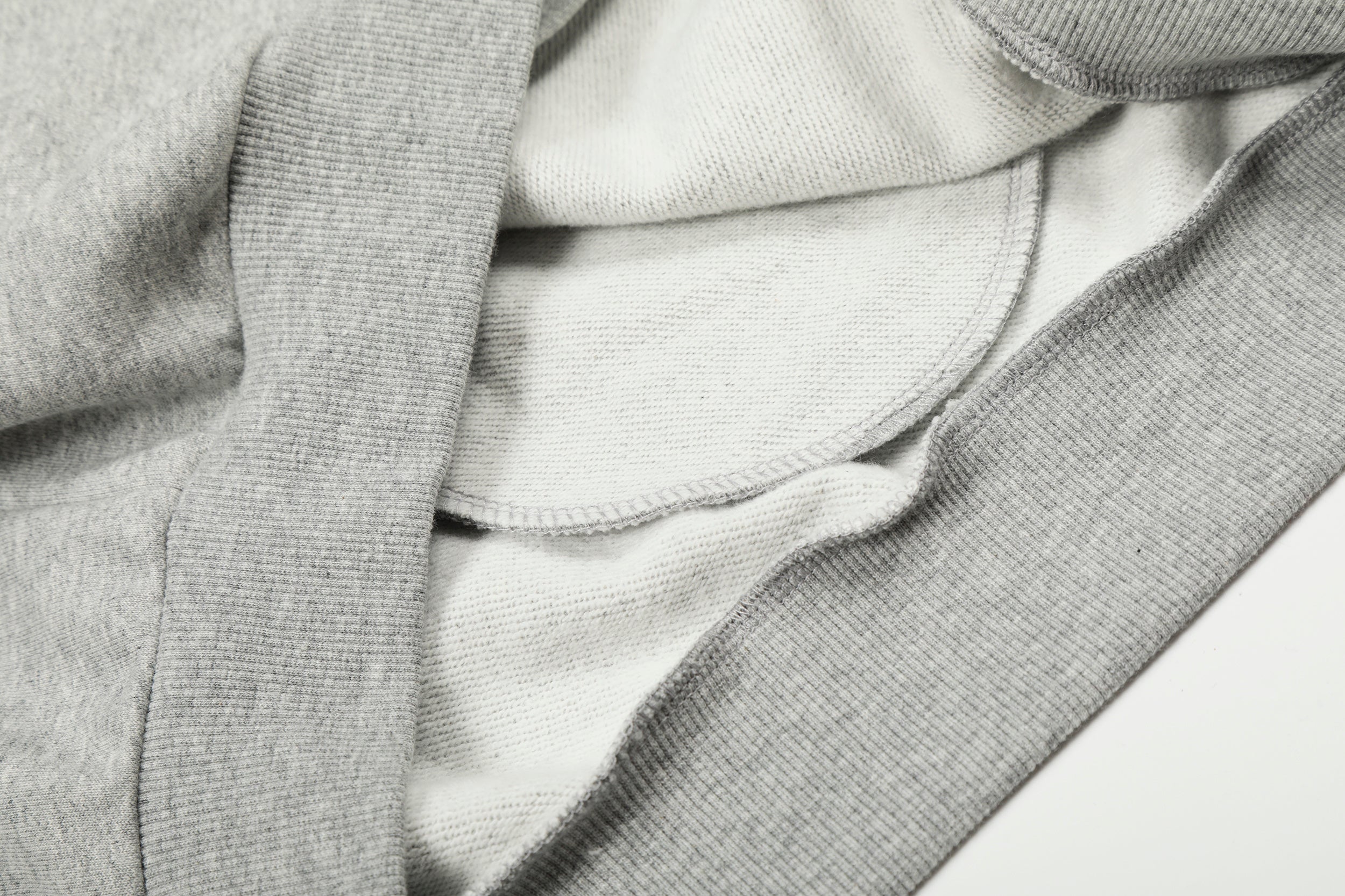 Omirad Minimal Dot-Detail Zip Hoodie