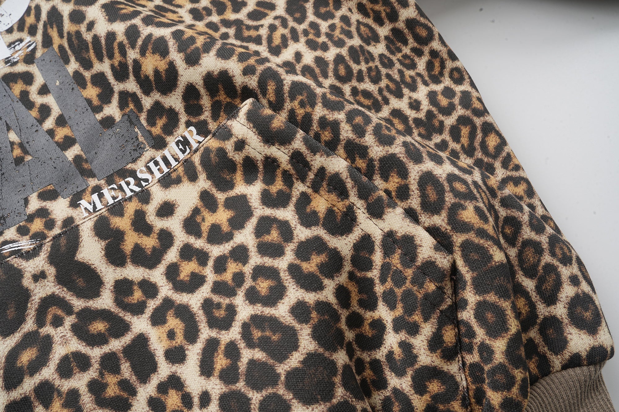 Omirad Leopard Graphic Zip-Up Hoodie
