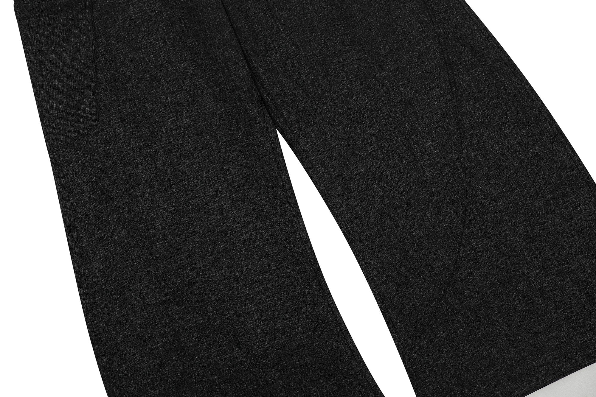 Omirad “Utility Wide-Leg Cargo Pants”