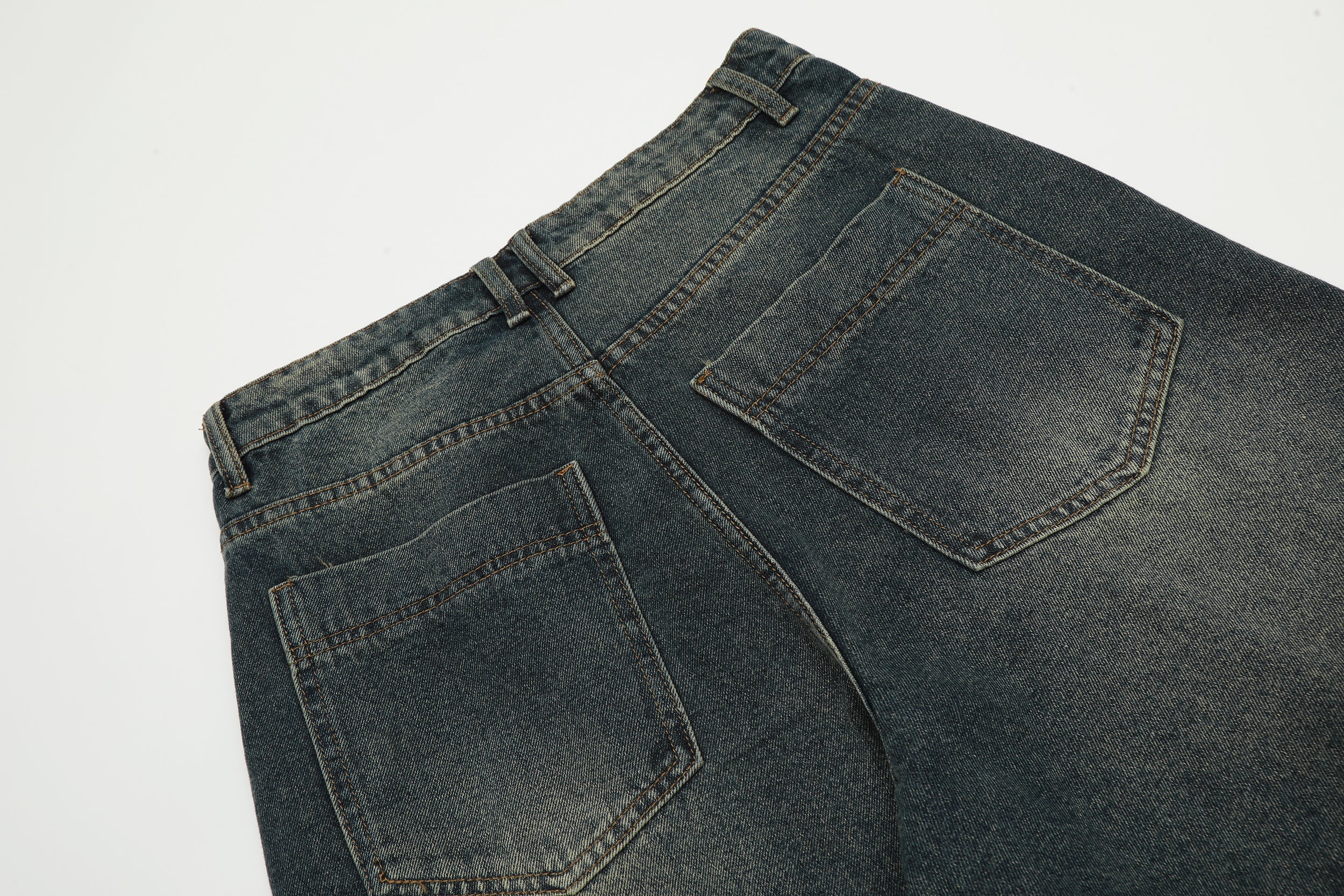 Omirad Vintage Wide-Leg Denim Shorts
