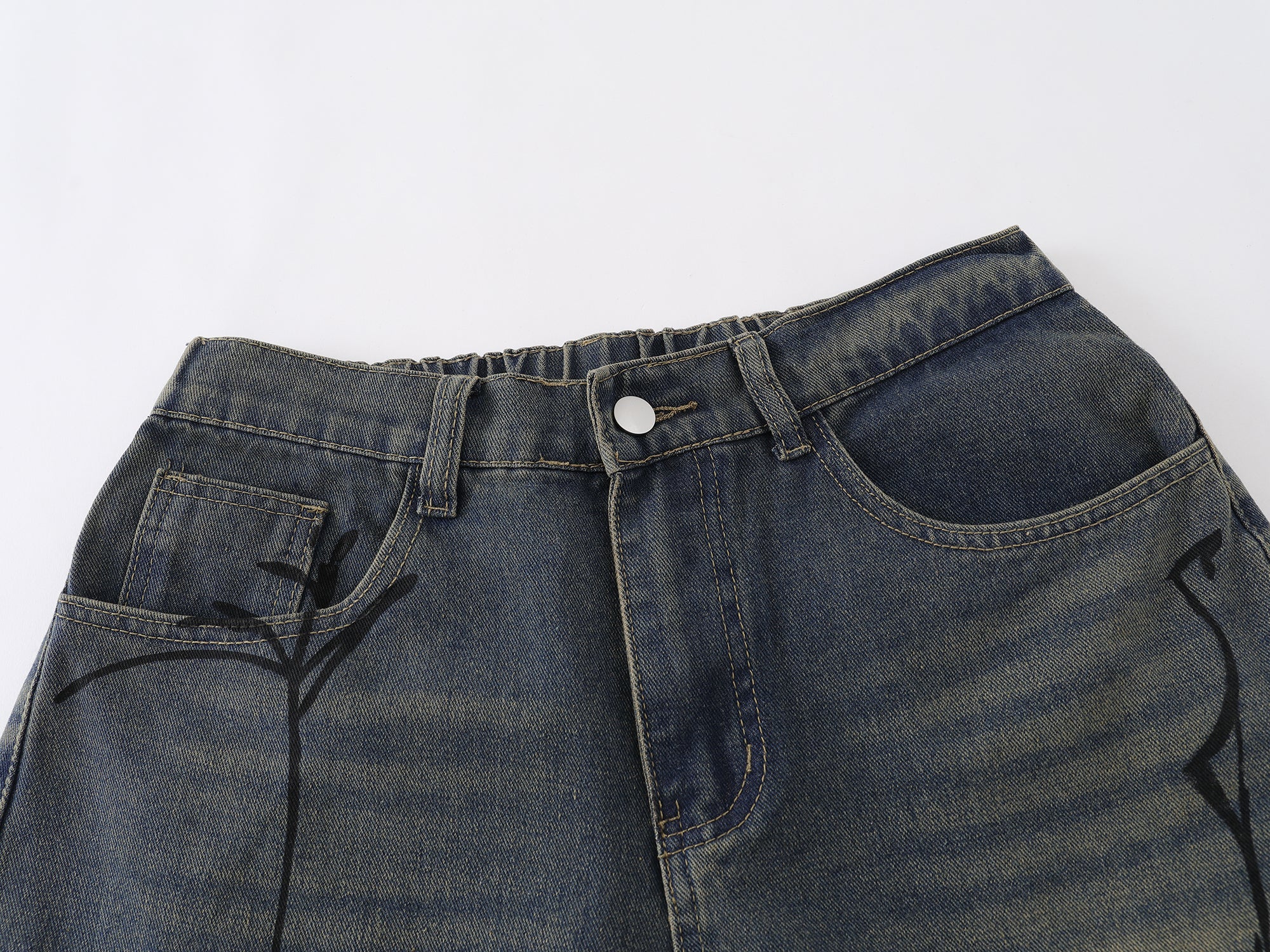 Omirad Spiderweb Graphic Wide-Leg Denim Shorts