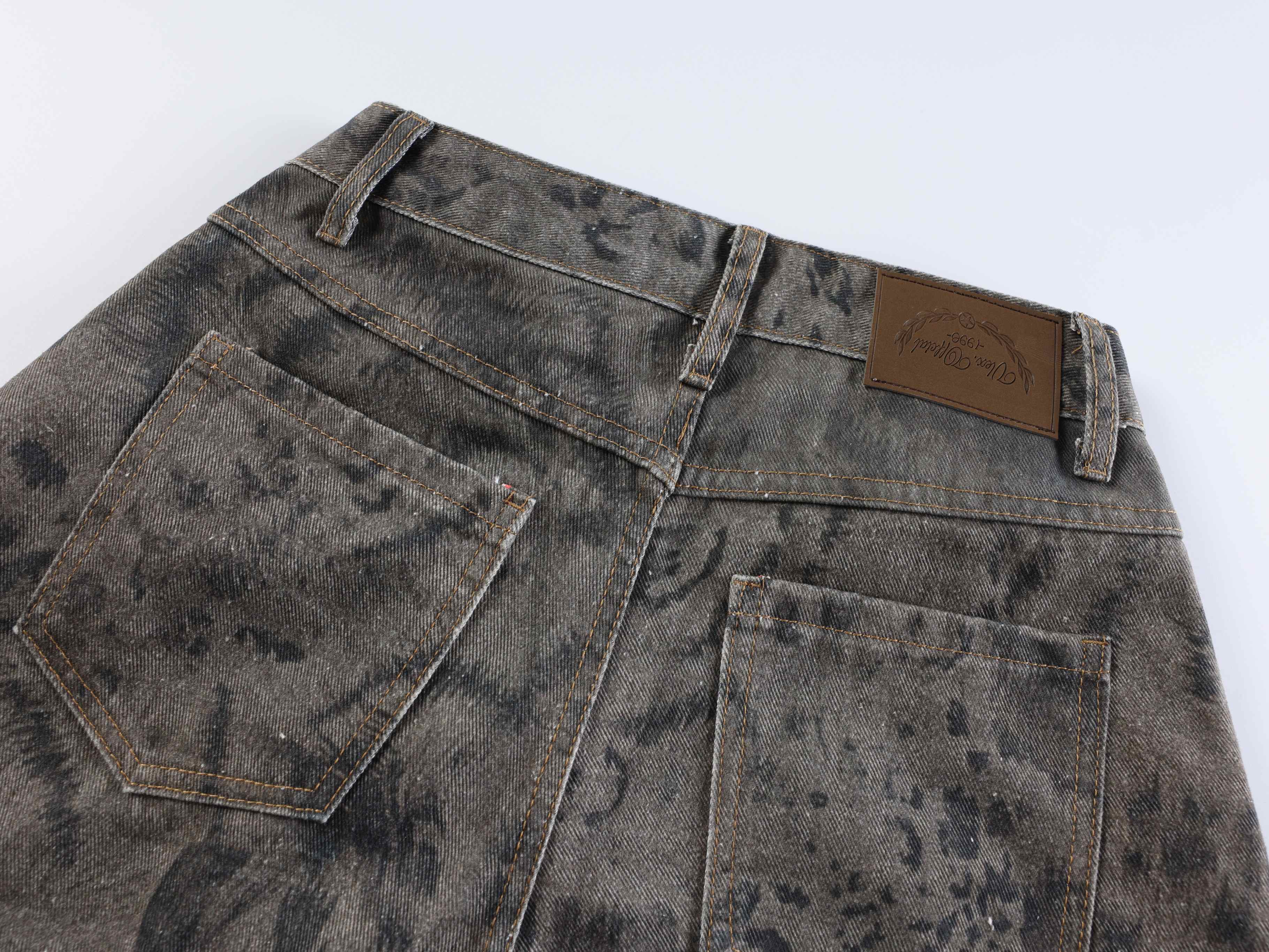 Omirad “Shadow Predator Balloon Jeans”