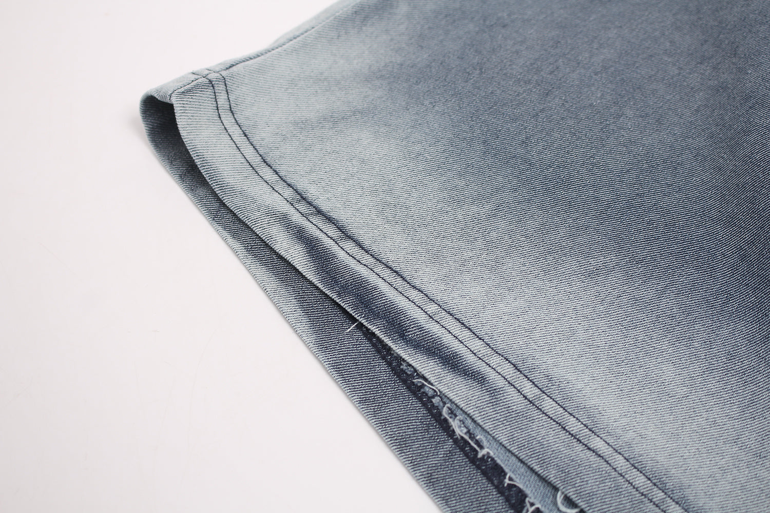 Omirad Vintage Spray Fade Graphic T-Shirt