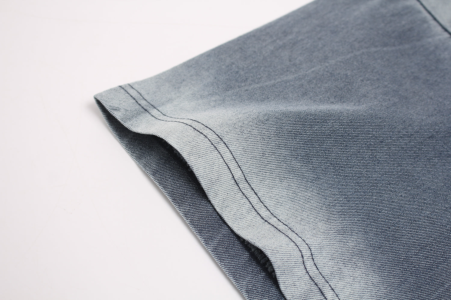 Omirad Vintage Spray Fade Graphic T-Shirt