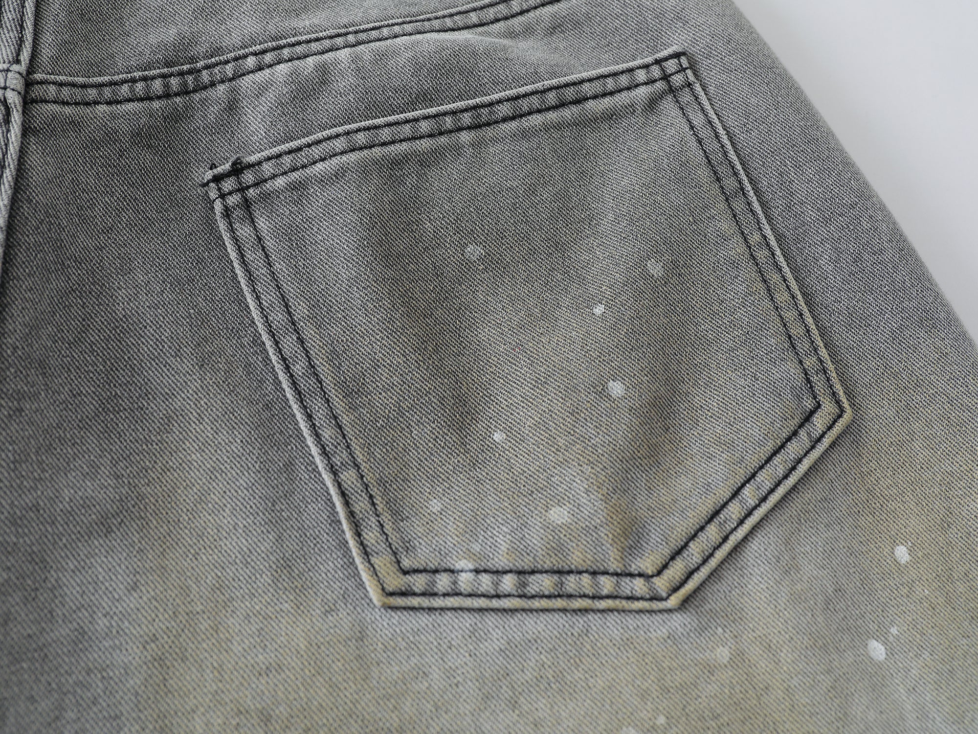 Omirad Speckled Fade Wide-Leg Denim Shorts