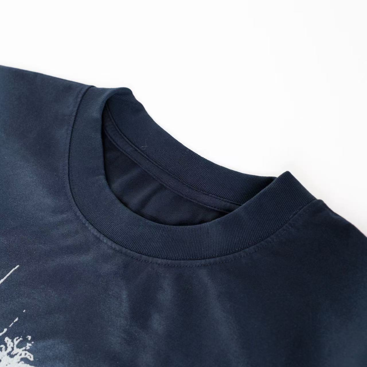 Omirad “74 Star Distressed Graphic Tee”