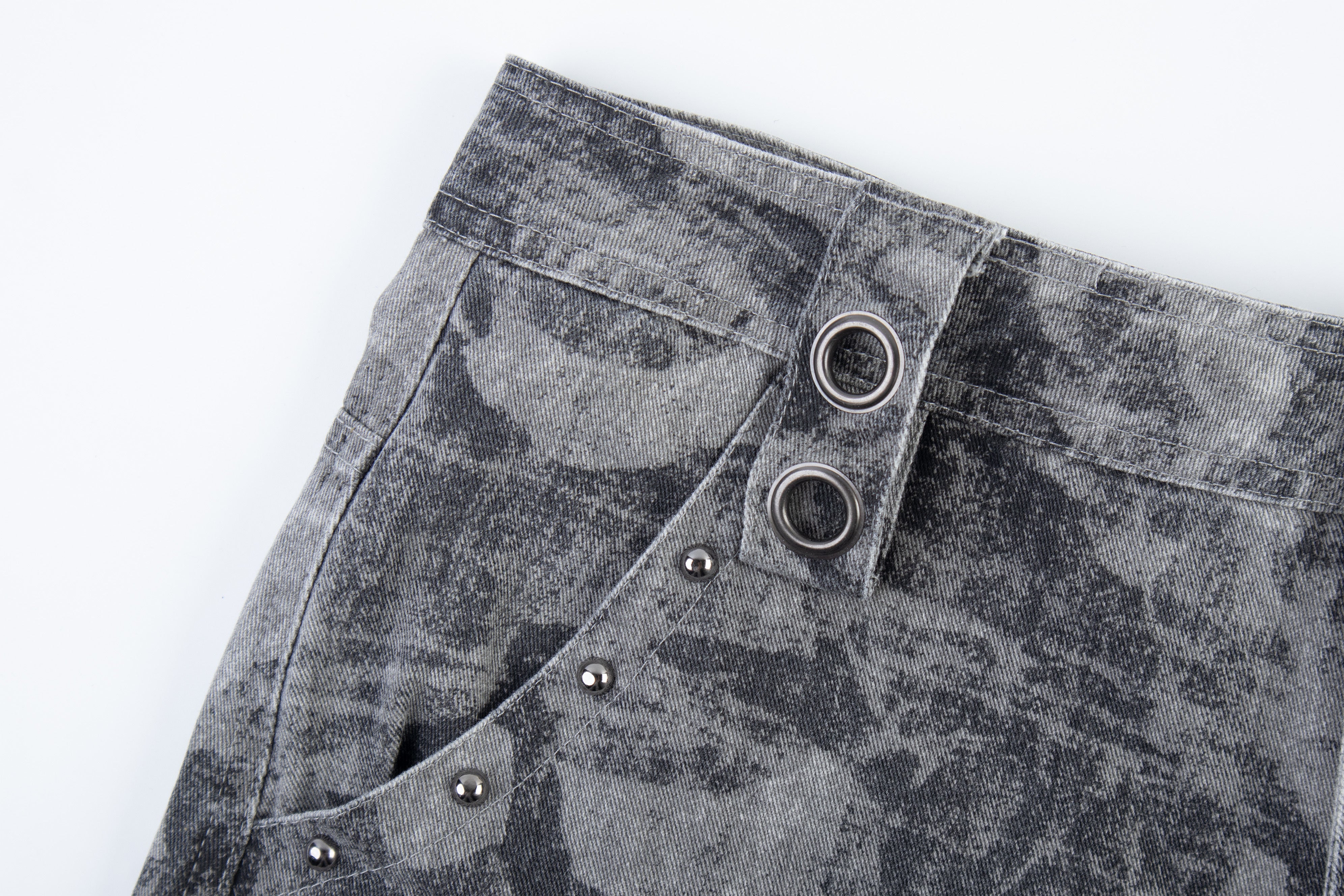 Omirad Distressed Multi-Pocket Cargo Pants