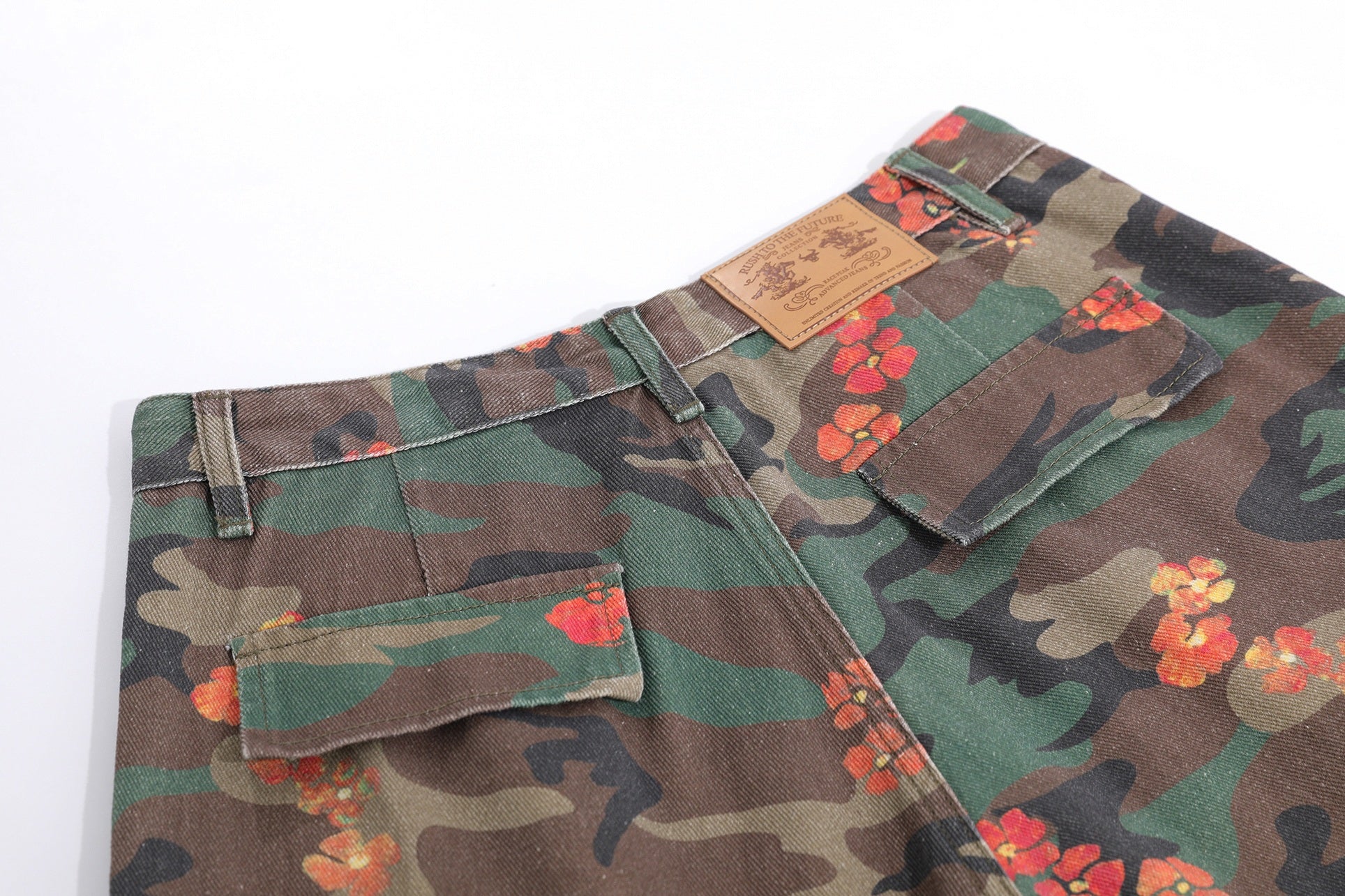 Omirad “Floral Camo Cargo Shorts”