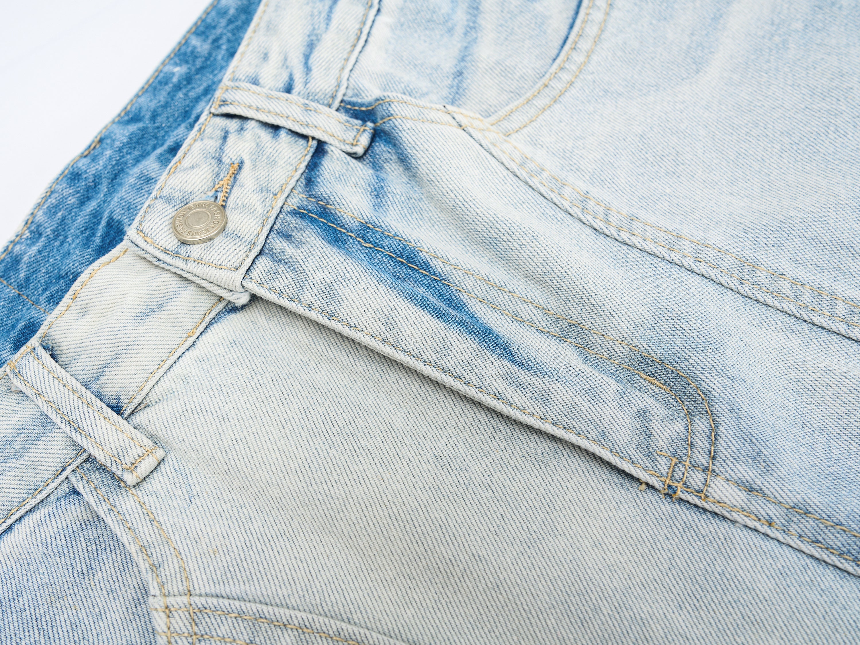 Omirad Vintage Wide-Leg Washed Jeans