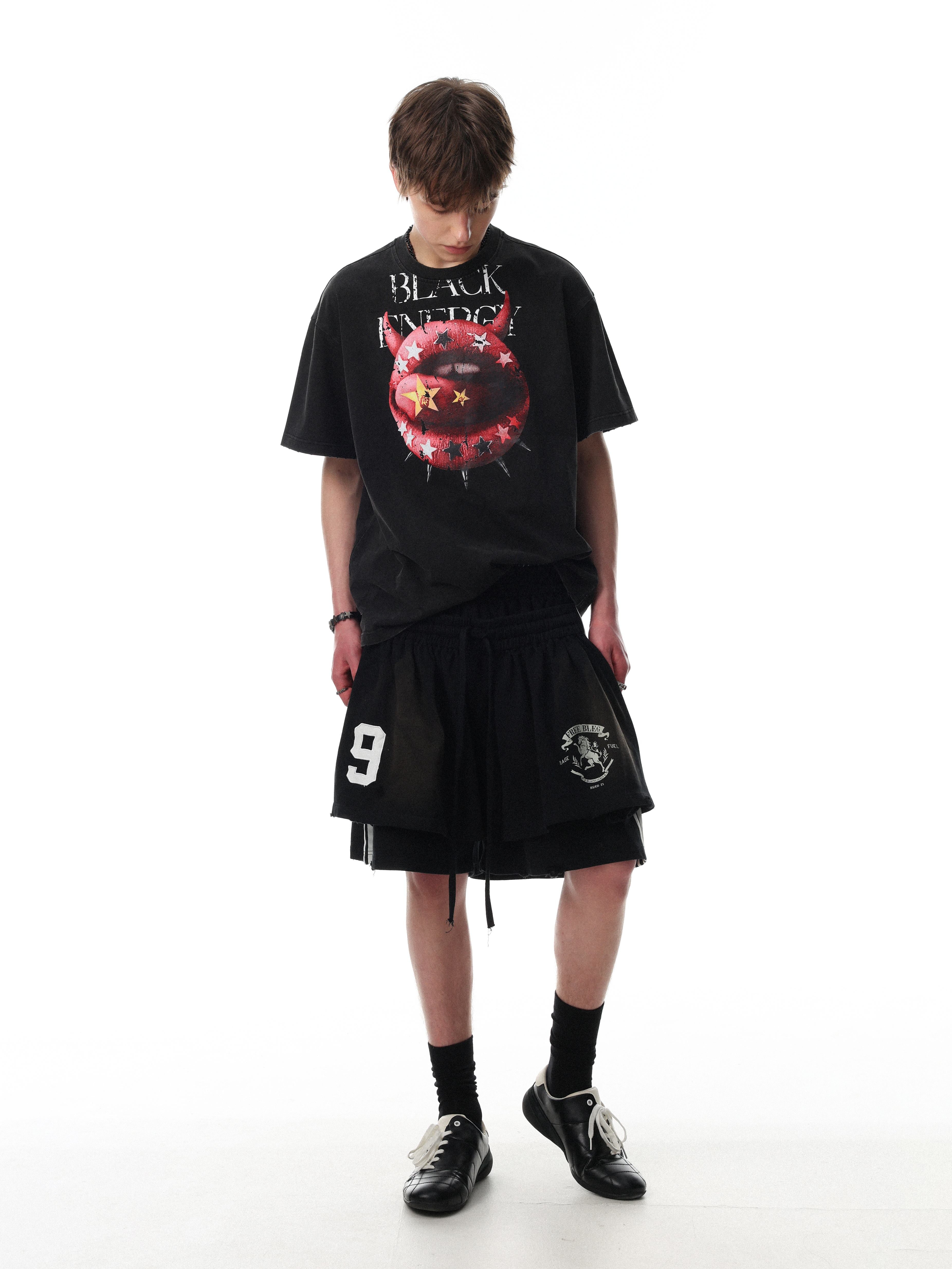Omirad “Devil Lip Graphic Tee”