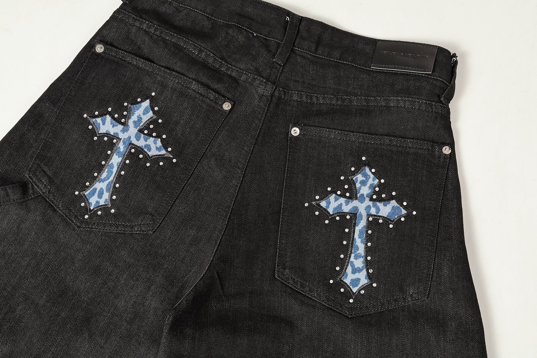Omirad Cross Pocket Wide-Leg Jeans