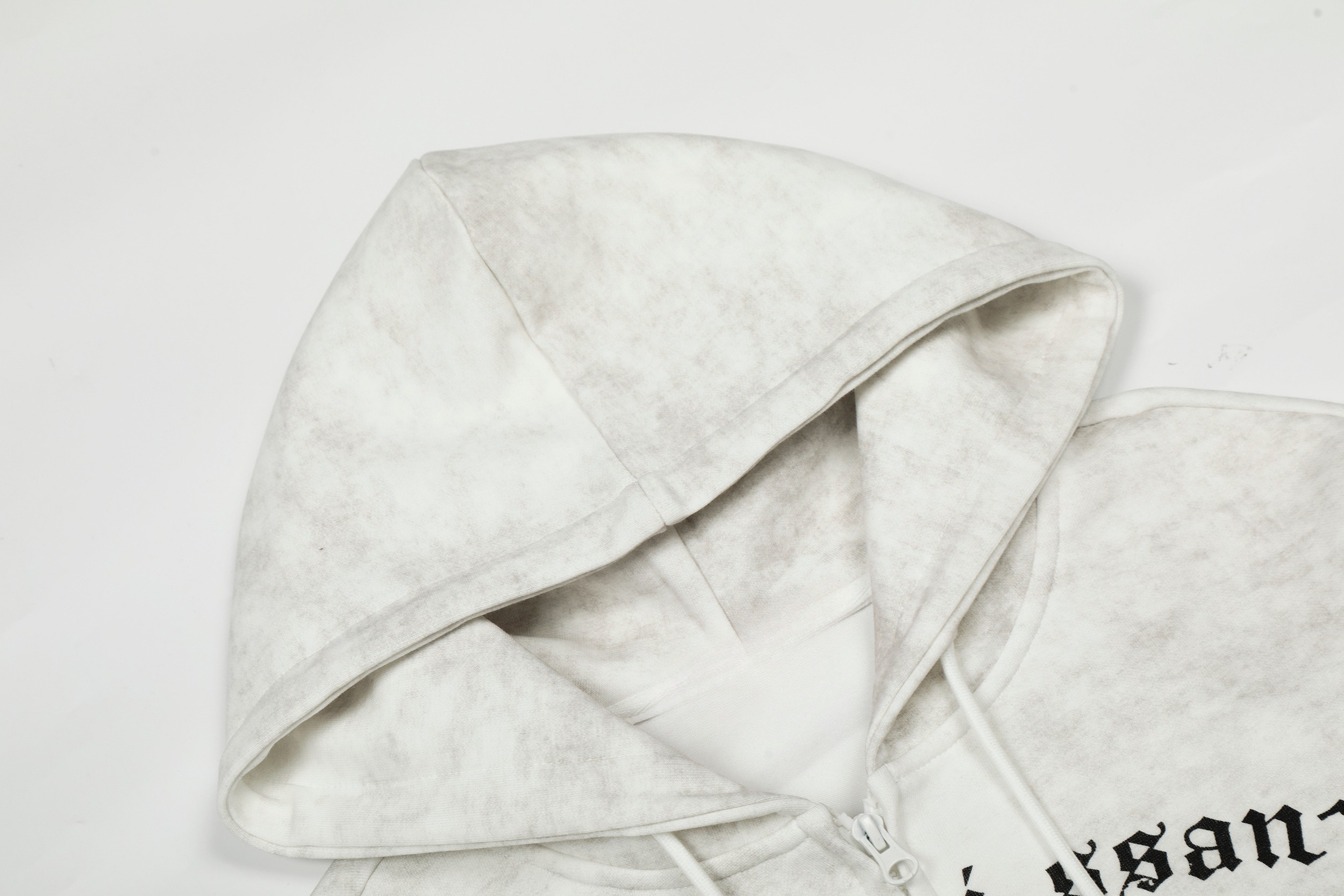 Omirad Vintage Graphic Zip-Up Hoodie