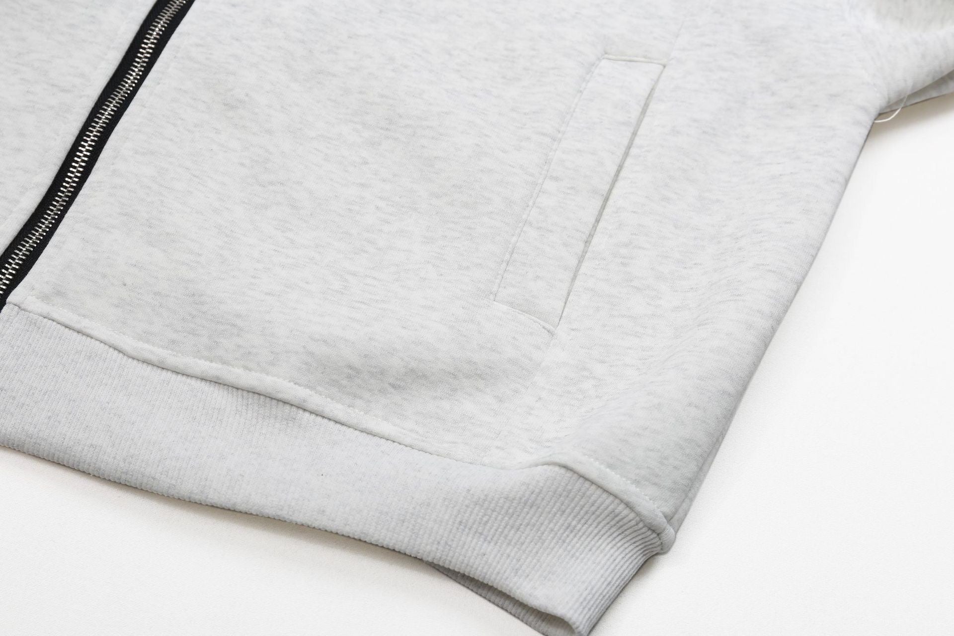 Omirad Minimal High-Neck Zip Hoodie