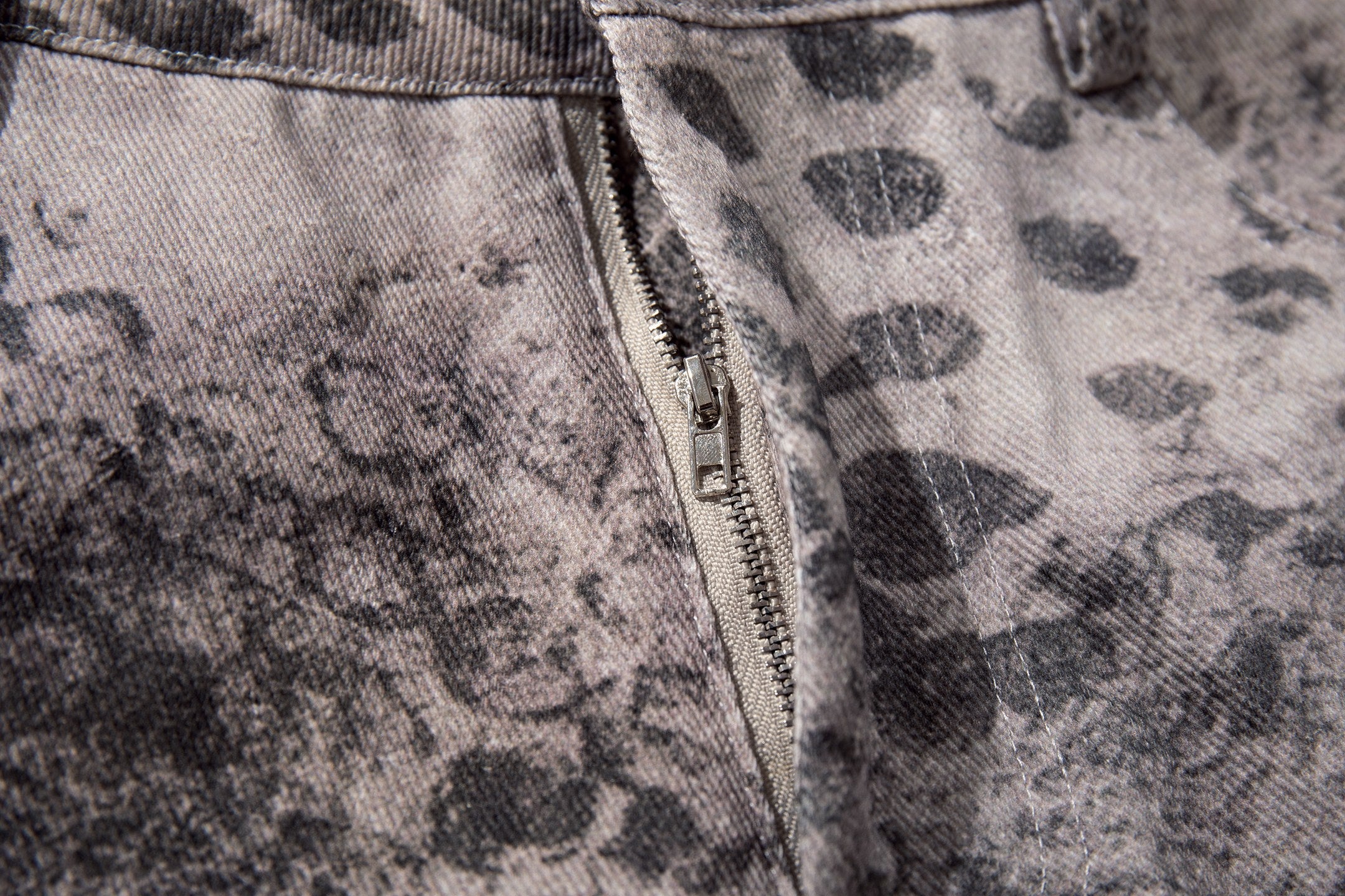 Omirad “Grunge Cross Washed Denim Shorts”