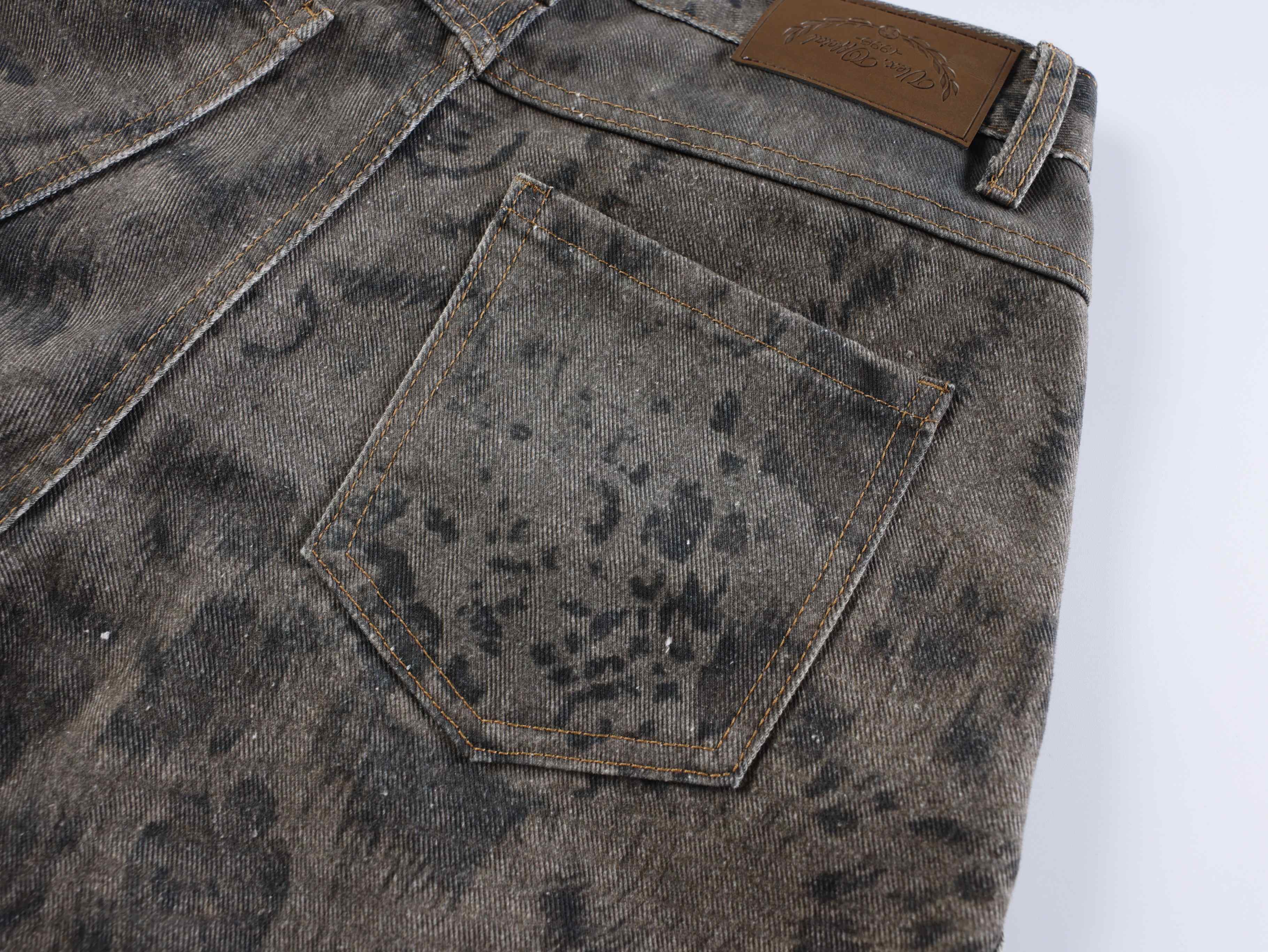 Omirad “Shadow Predator Balloon Jeans”