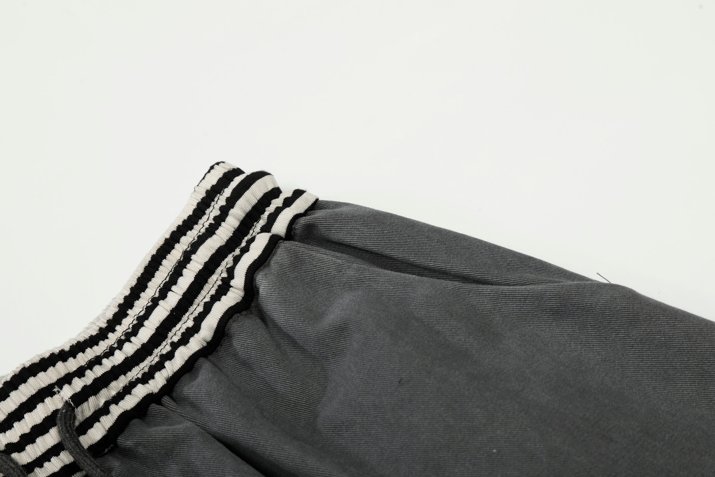 Omirad Washed Cargo Wide-Leg Pants