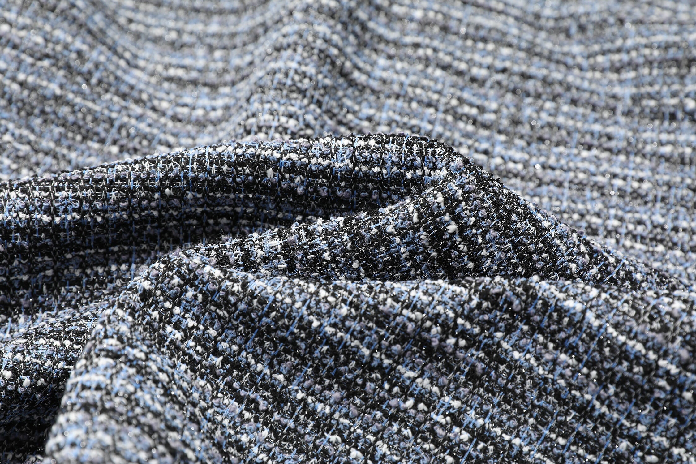 Omirad Textured Knit Hooded Sweatshirt