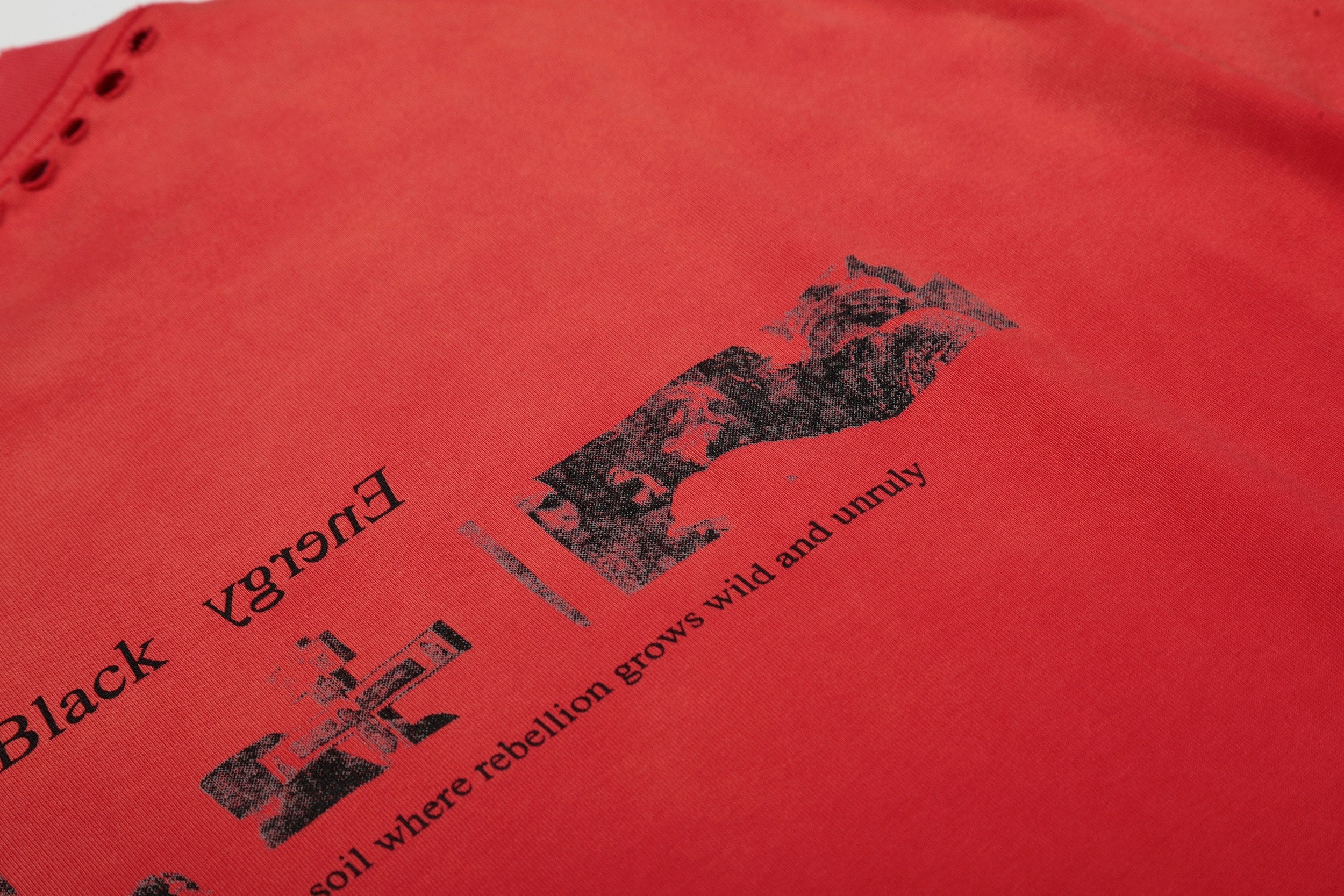Omirad “Vintage Distressed Graphic Tee”
