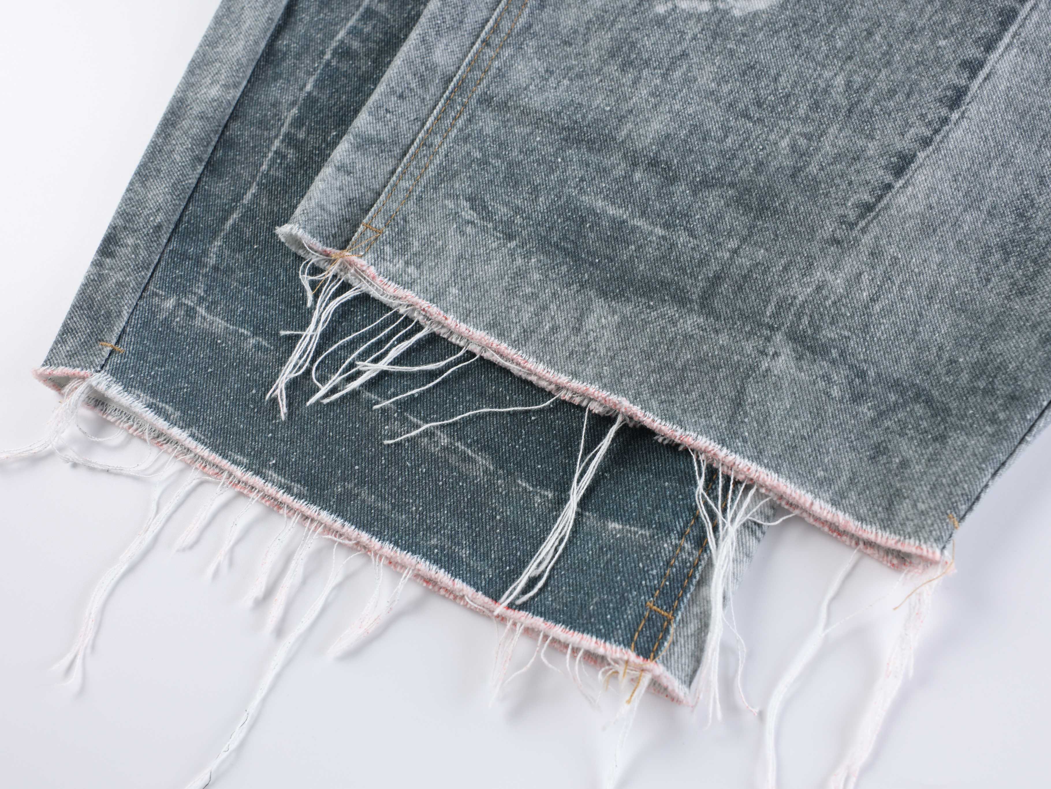 Omirad “Tie Riot Balloon Jeans”