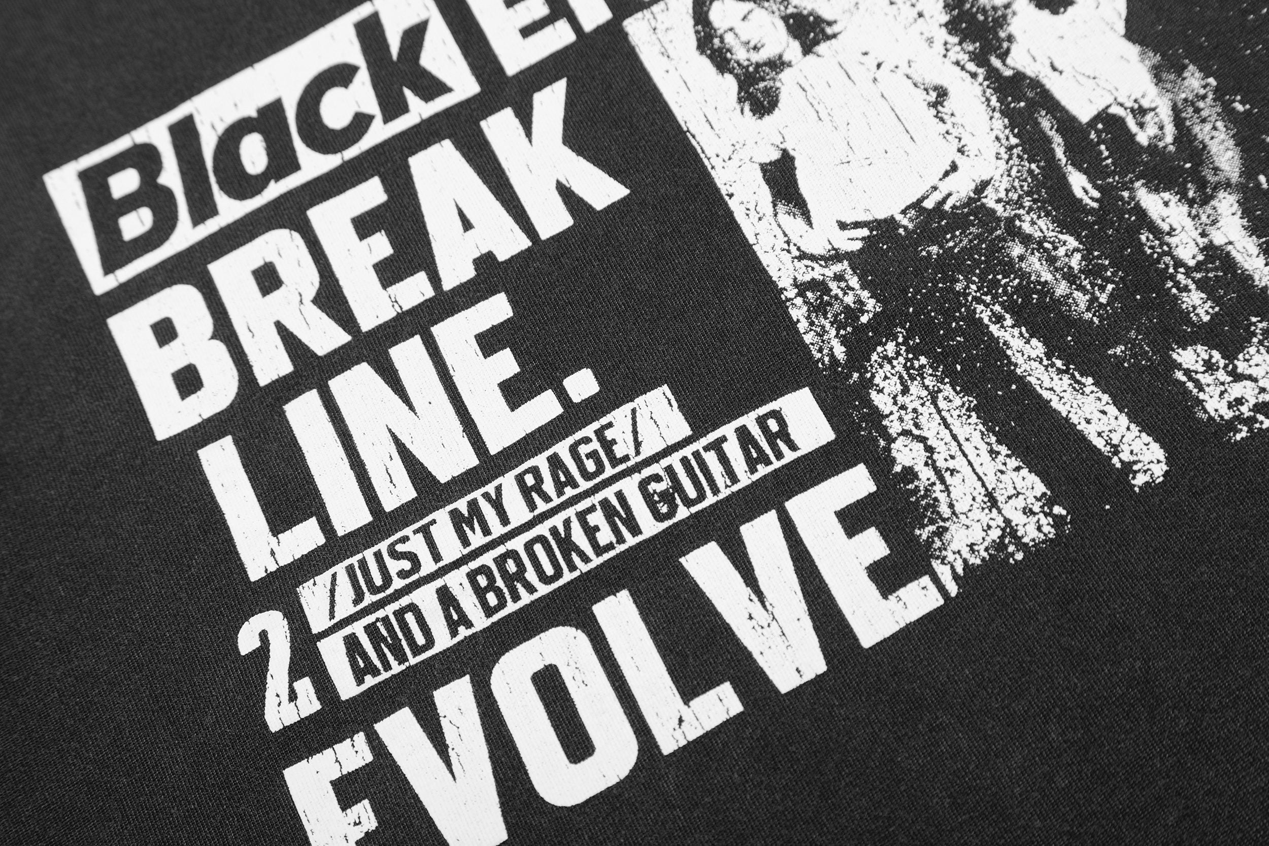 Omirad “Break Line Vintage Tee”