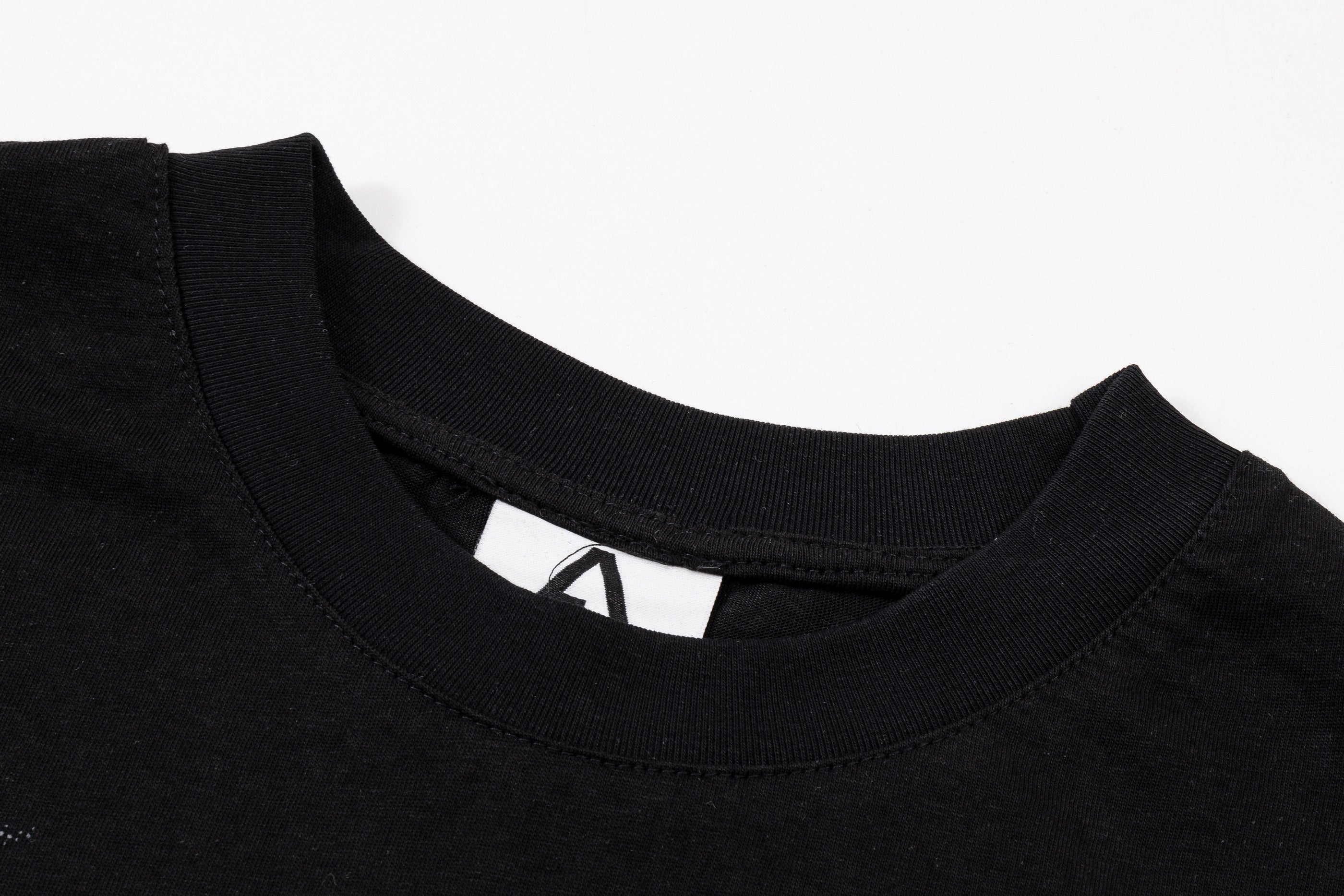 Omirad Gothic Lion Graphic Tee