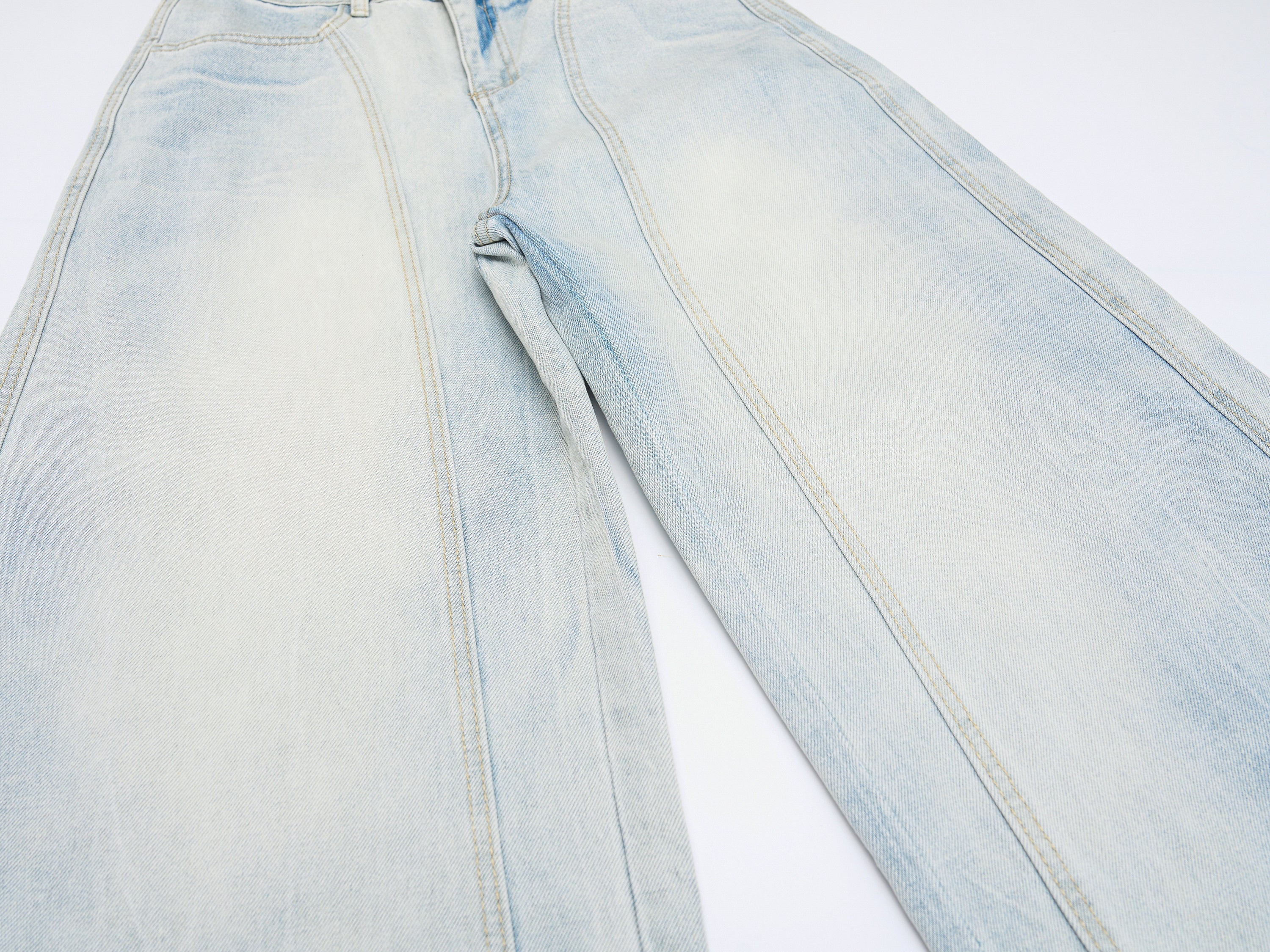 Omirad Vintage Wide-Leg Washed Jeans