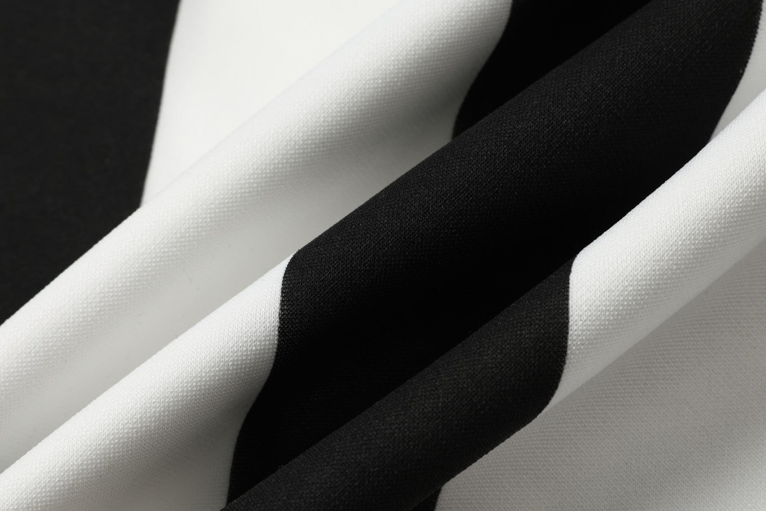 Omirad Striped Graphic Jersey Tee