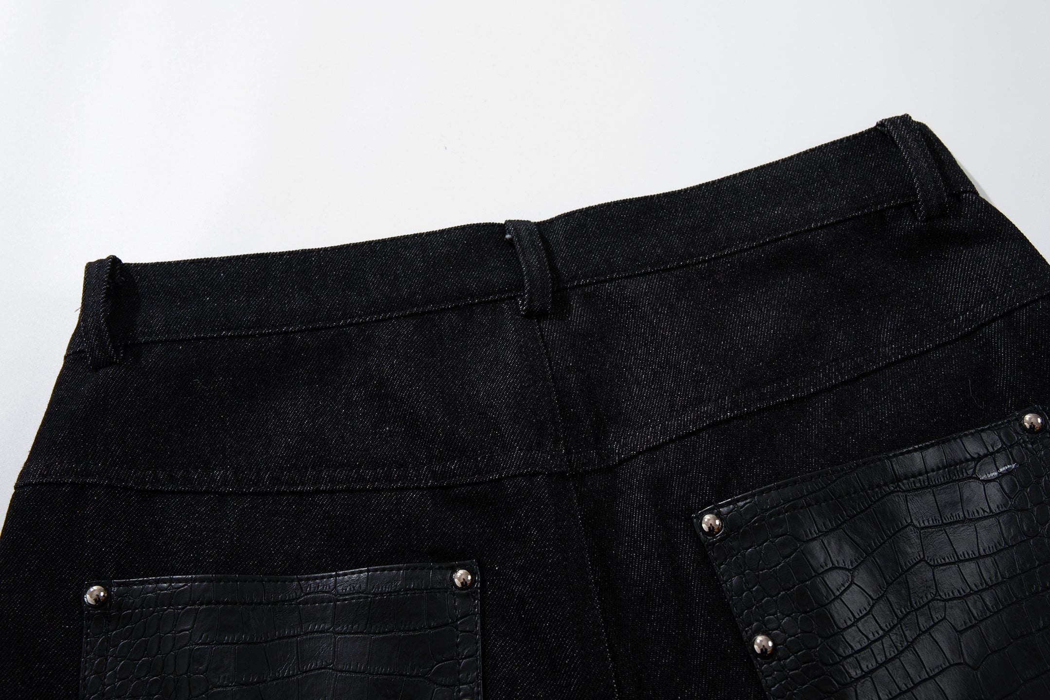 Omirad Panel-Detail Wide Leg Denim Pants