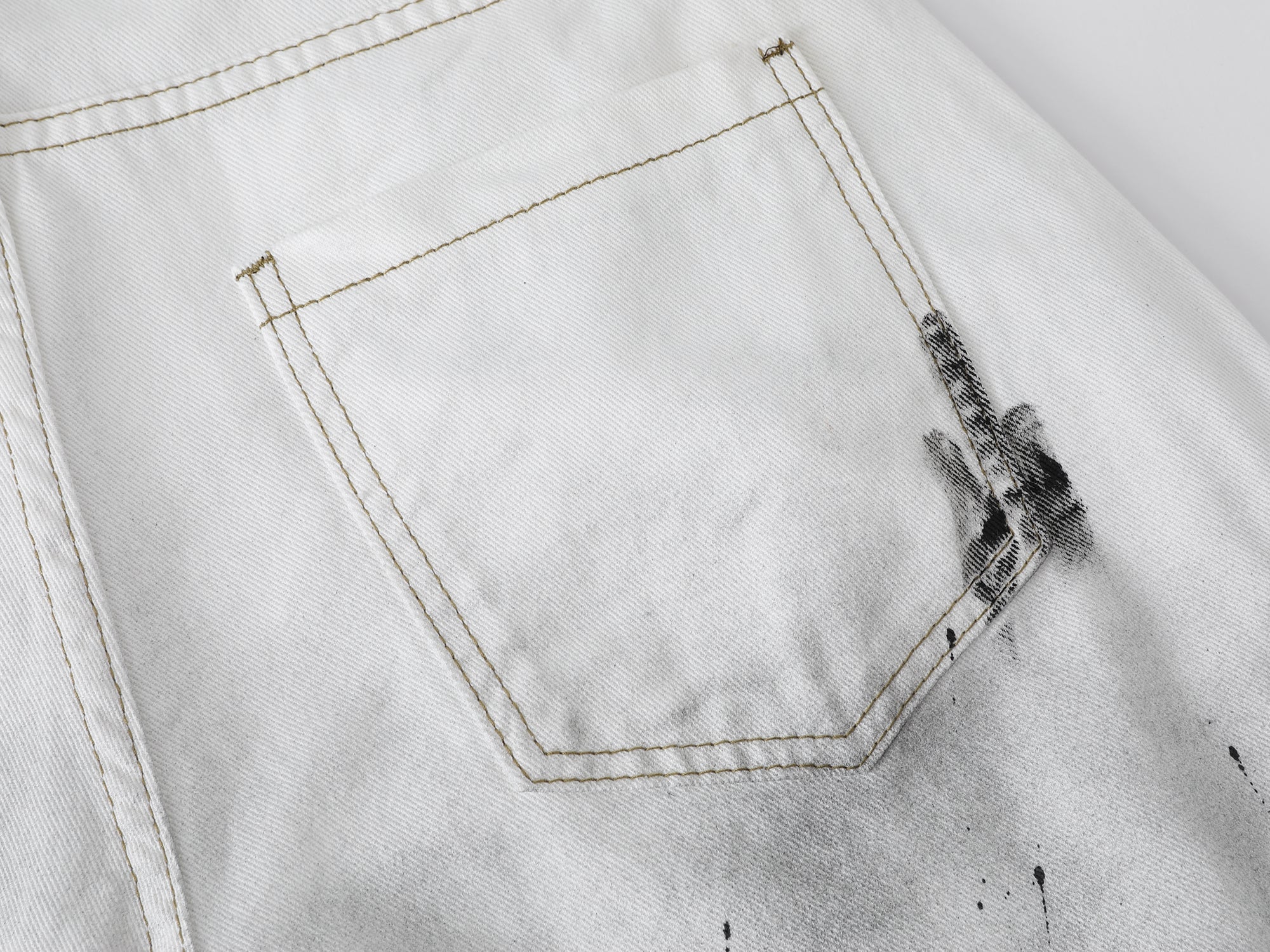 Omirad Distressed Gradient Wide-Leg Denim Shorts
