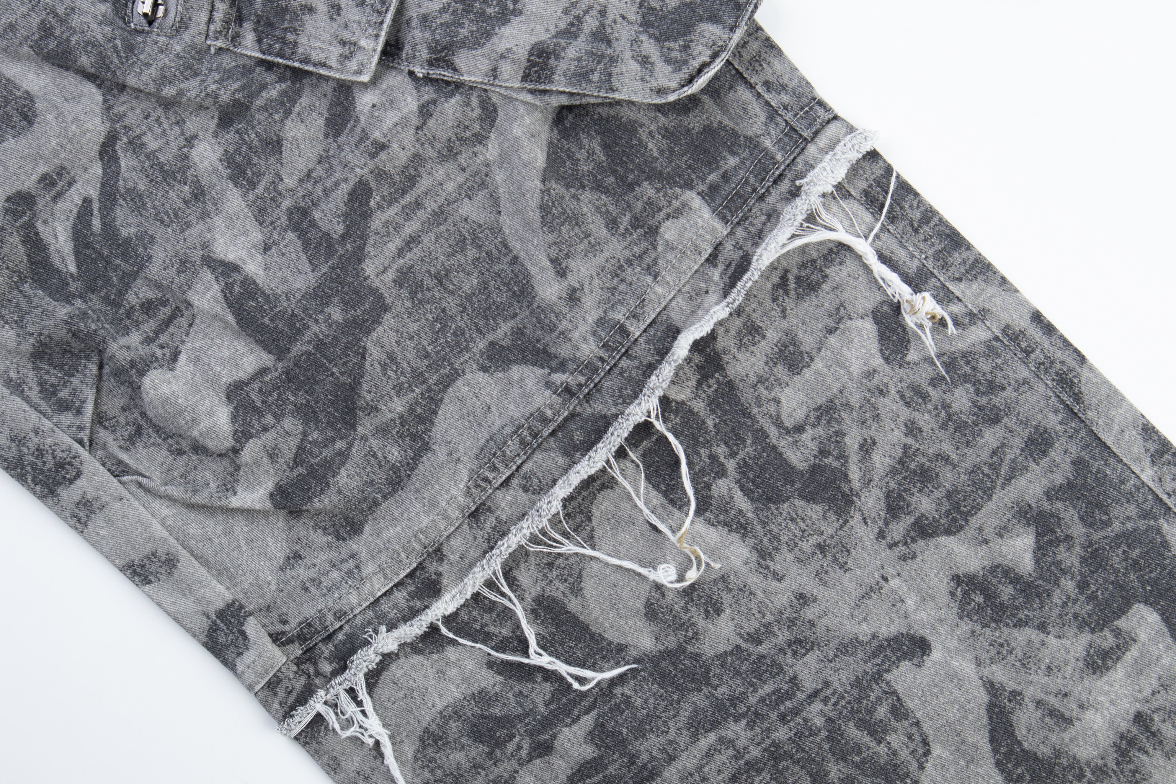Omirad Distressed Multi-Pocket Cargo Pants