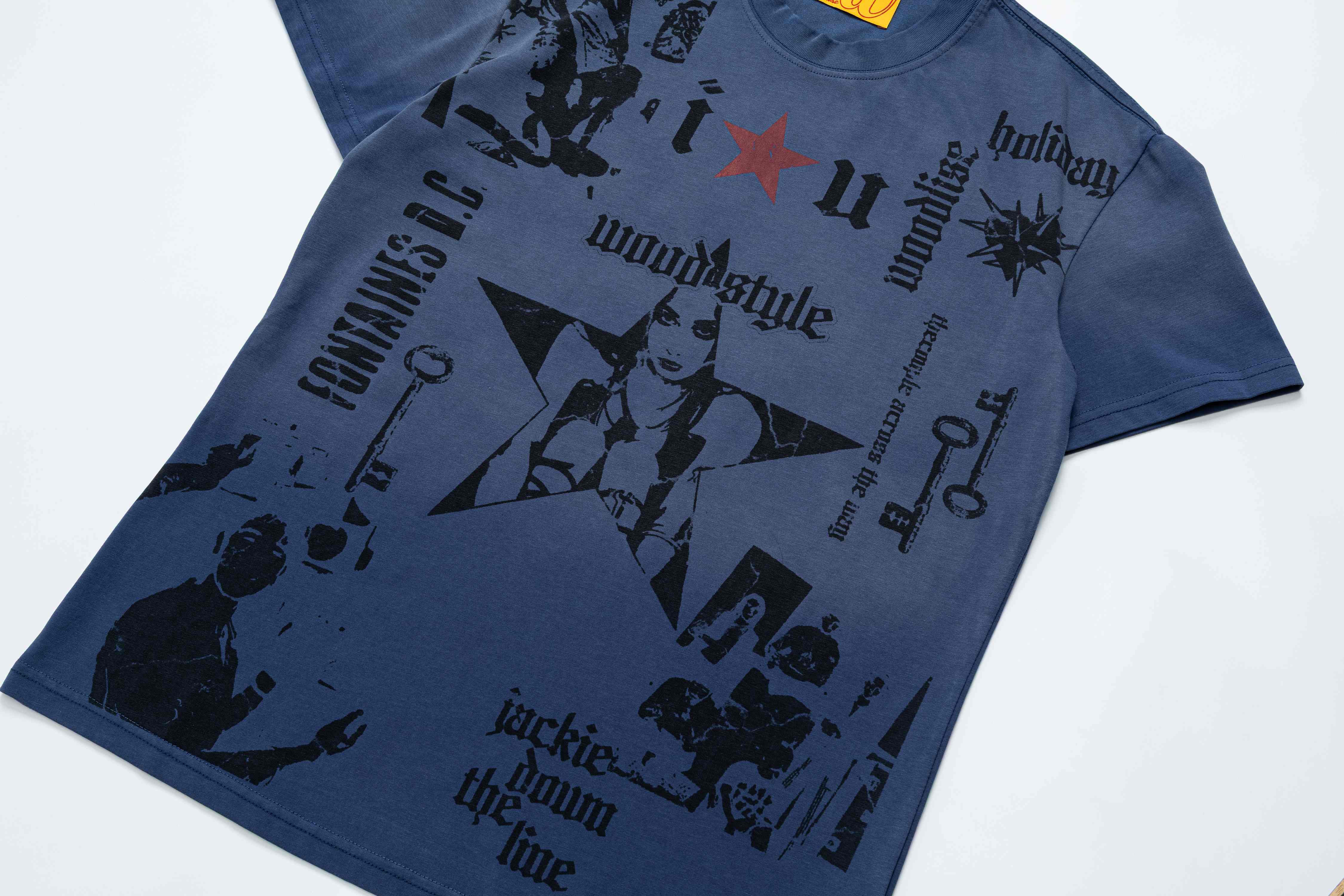 Omirad Vintage Star Graphic Tee
