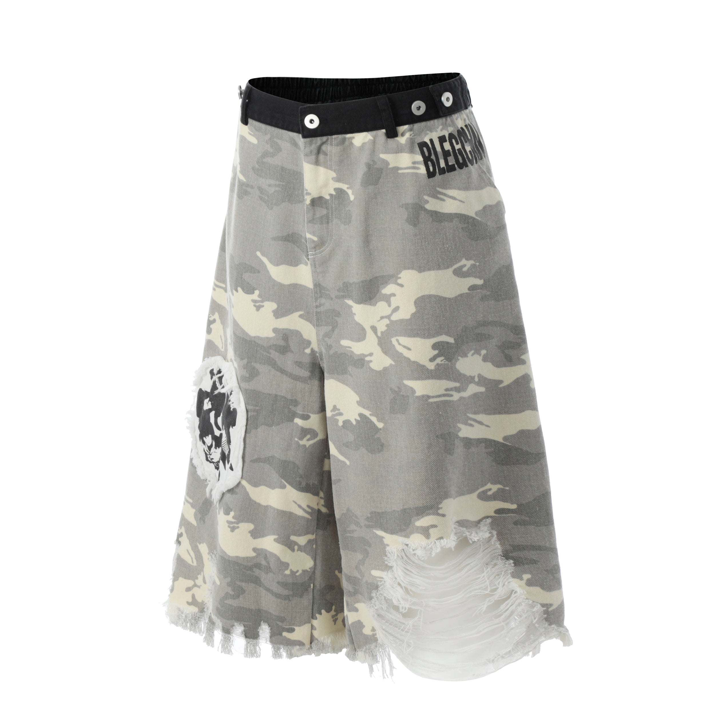 Omirad Camo Distressed Jorts