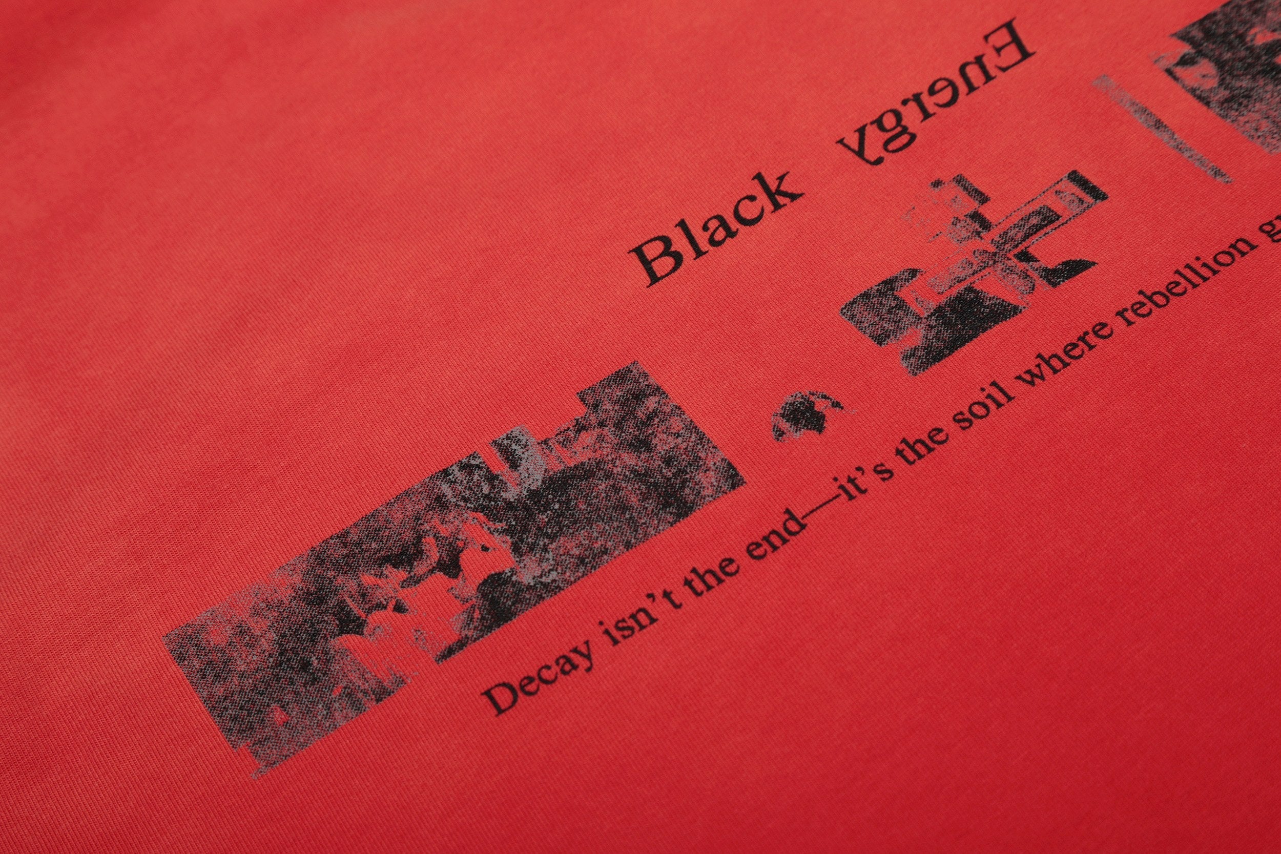 Omirad “Vintage Distressed Graphic Tee”