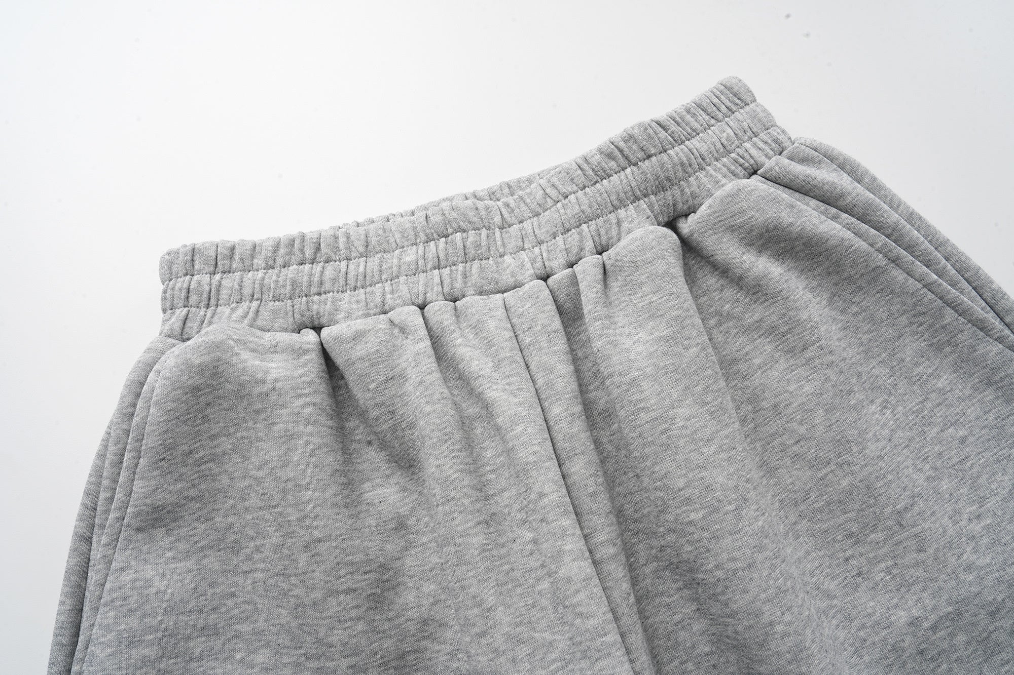 Omirad Minimal Cargo Sweat Shorts