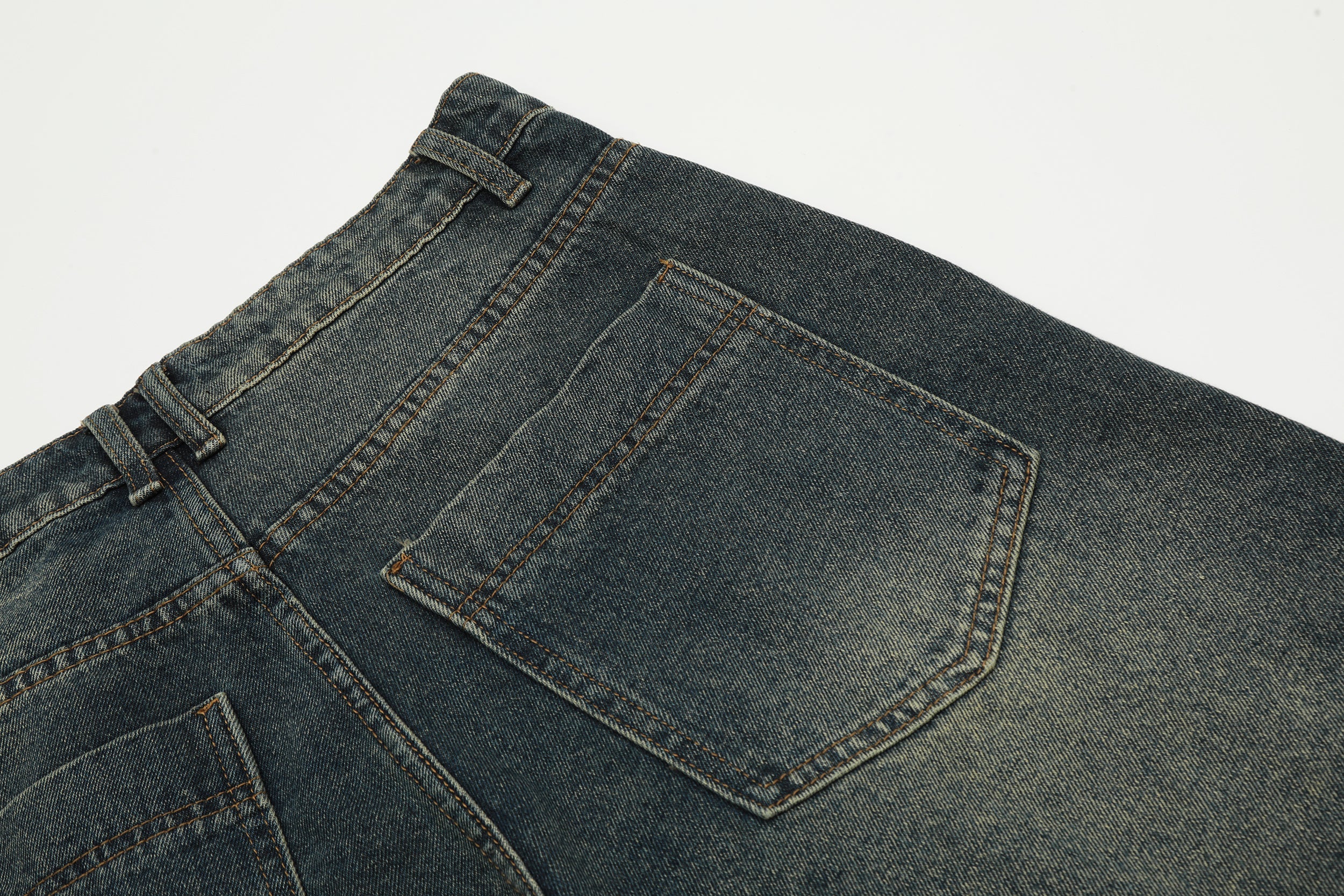 Omirad Vintage Wide-Leg Denim Shorts
