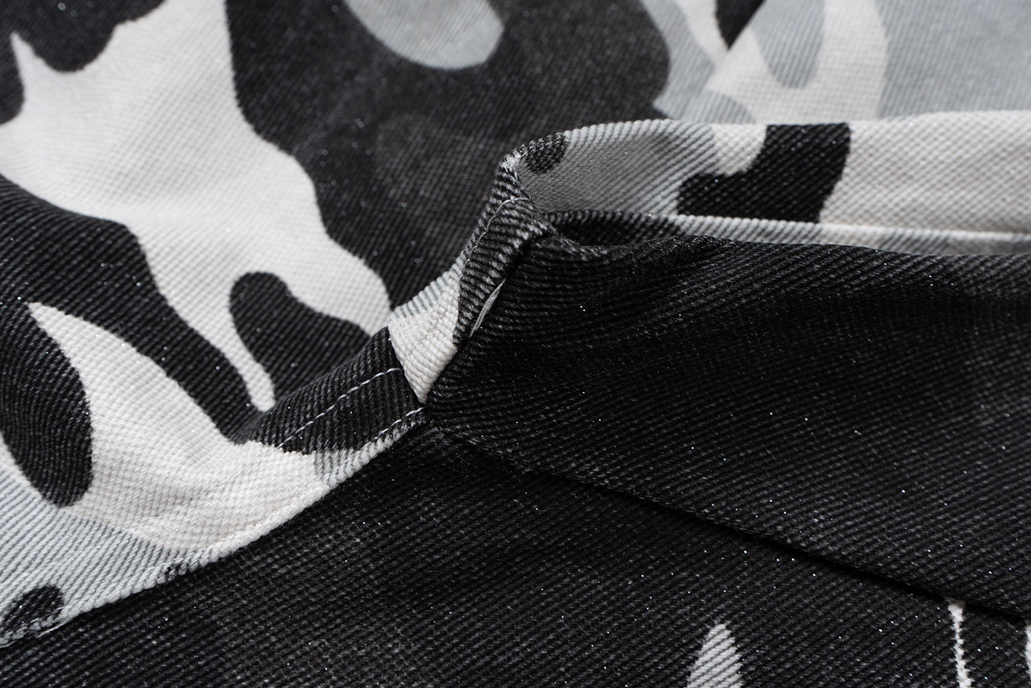 Omirad Camo Multi-Pocket Cargo Shorts