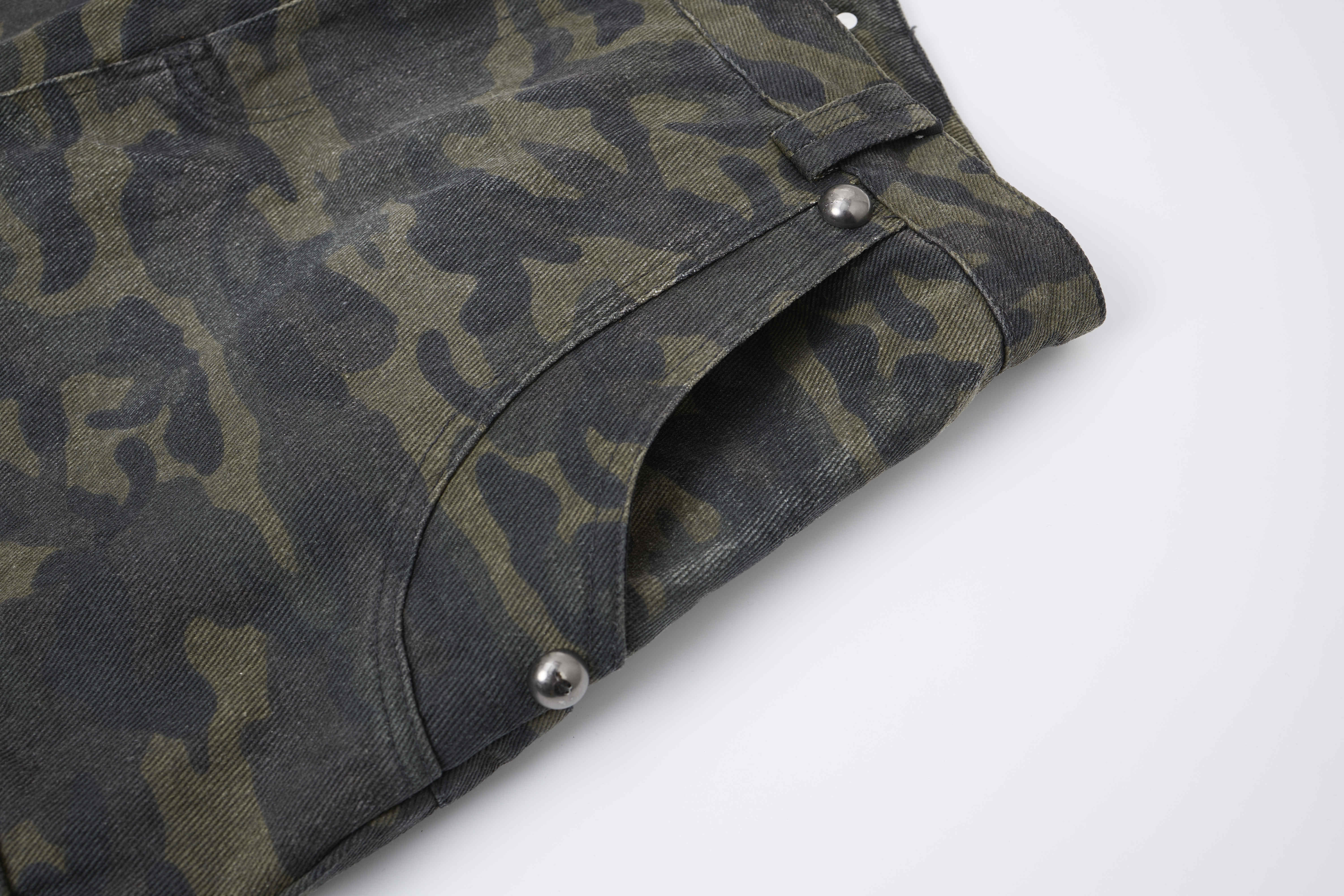 Omirad Camo Wide-Leg Cargo Pants